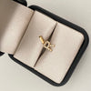 Dije letra R casting Oro amarillo 18k 0,55 Gr / 1,5 Cm