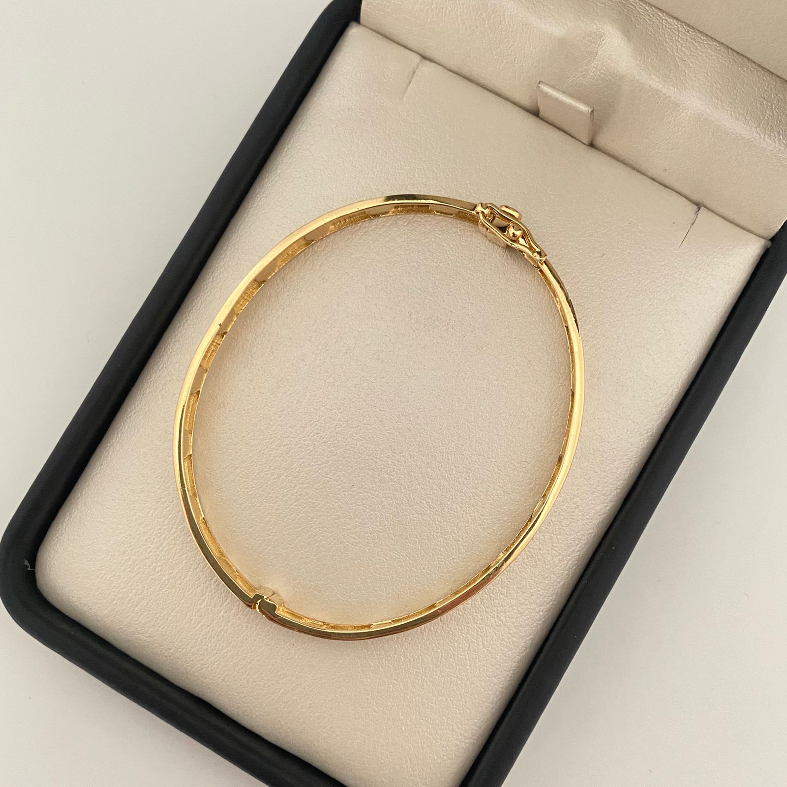 Aro sello Oro amarillo 18k 10,35 Gr / 4,5 mm / 17 Cm