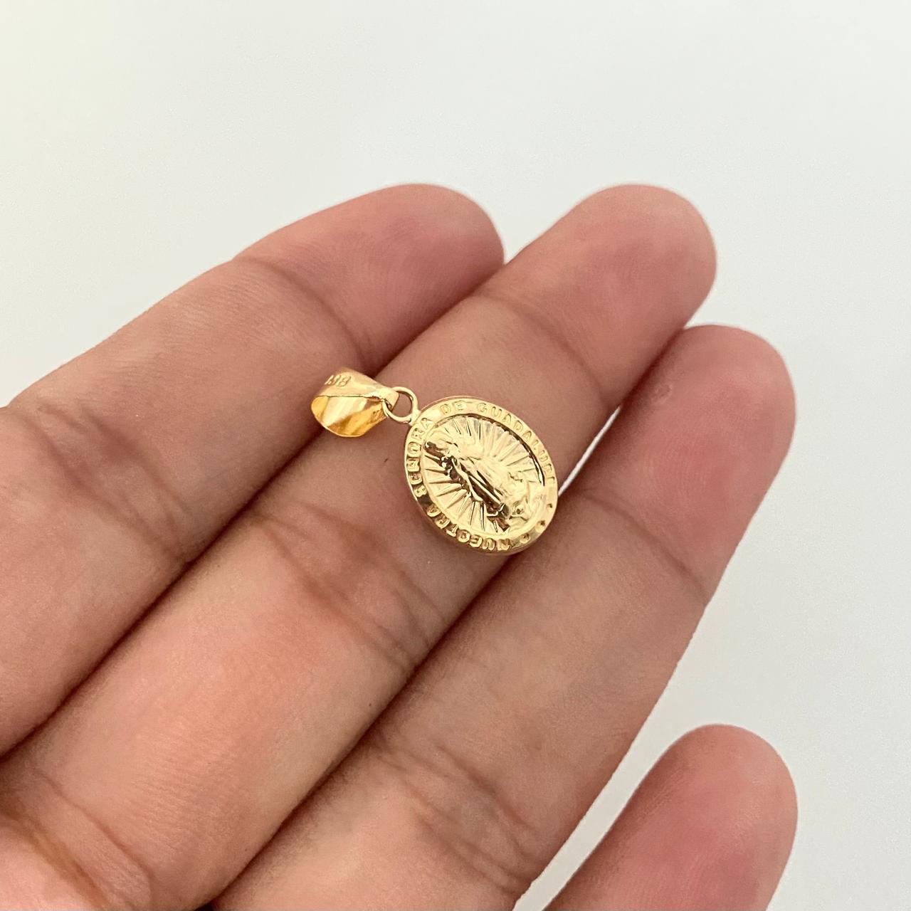 Dije virgen guadalupe troquel Oro amarillo 18k 0,85 Gr / 2,0 Cm