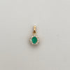 Dije con esmeralda redonda y con 24pts de diamante blanco  Oro amarillo 18k 0,8 Gr / 7,68 mm / 1,3 Cm