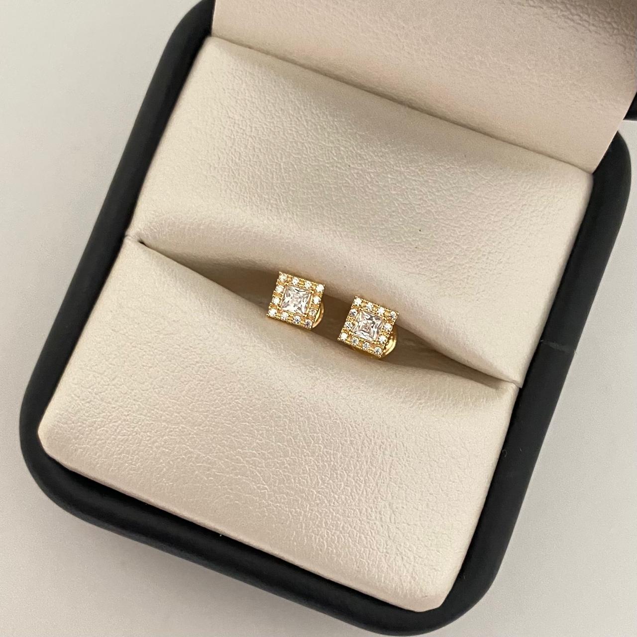 Topos cuadrado casting circón central blanco Oro amarillo 18k 0,75 Gr / 4,8 mm