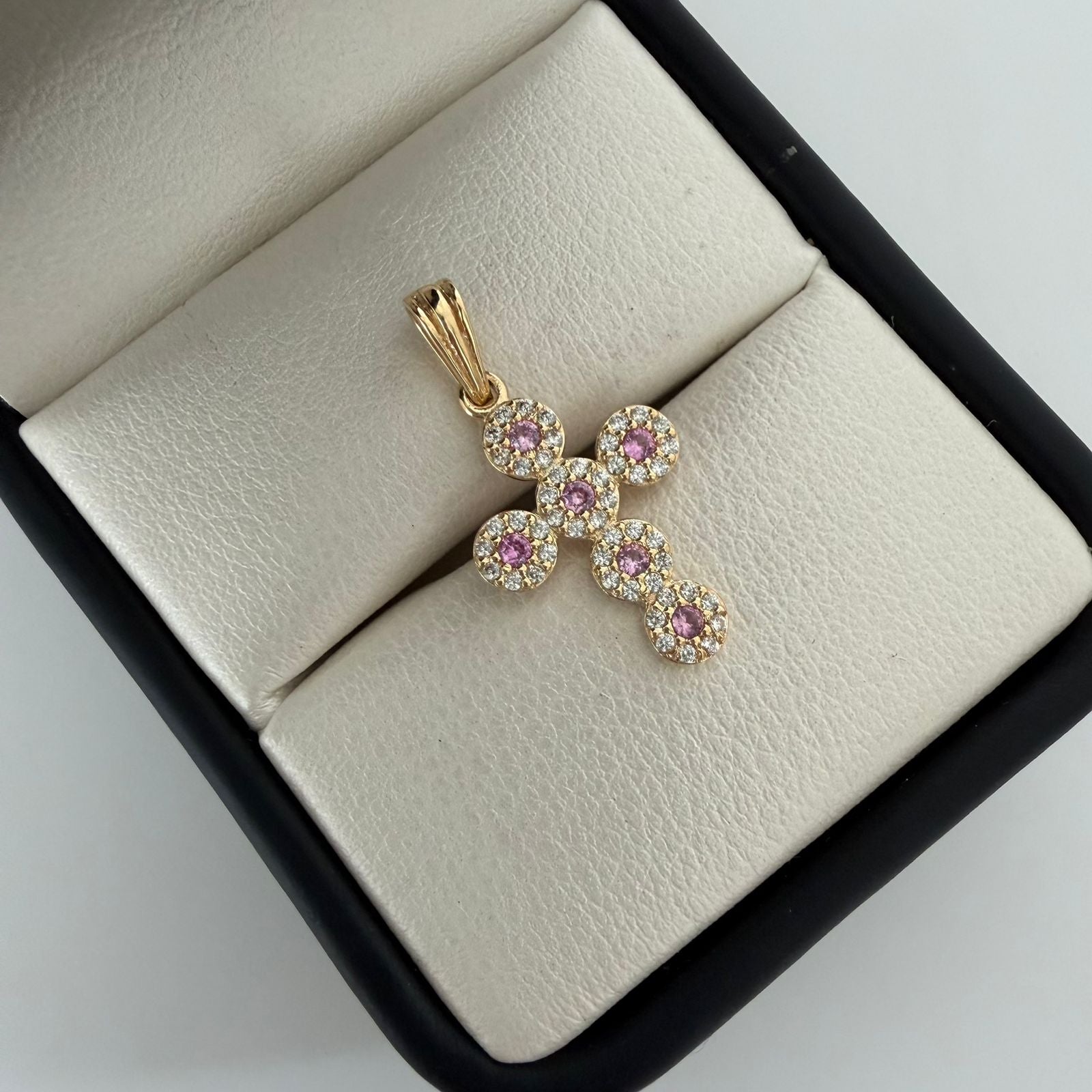 Dije cruz casting  rosa Oro amarillo 18k 2,6 Gr / 3 Cm