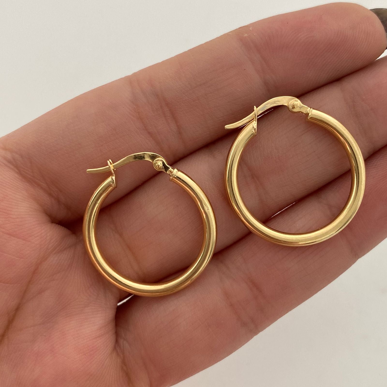 Candonga Lisa Oro amarillo 18k 2,30 Gr / 2,3 Cm