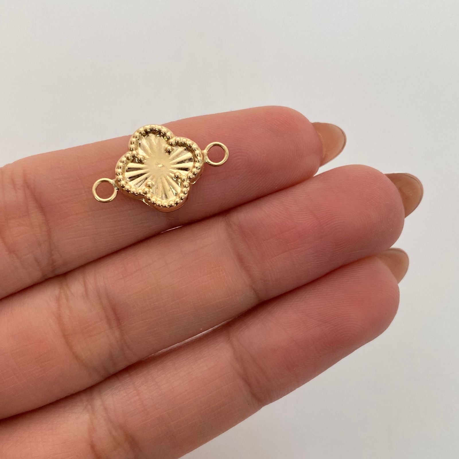 Herraje Trebol Diamantdo Oro amarillo 18k 0,8 Gr / 2 Cm