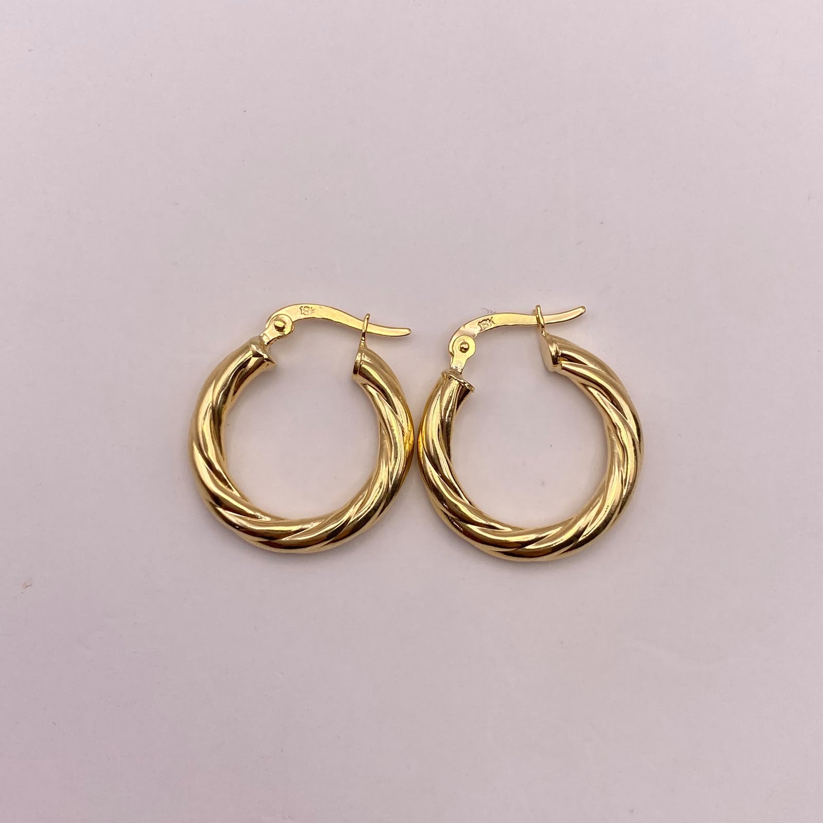 Candonga Entorchada Oro amarillo 18k 2,38 Gr / 2,1 Cm