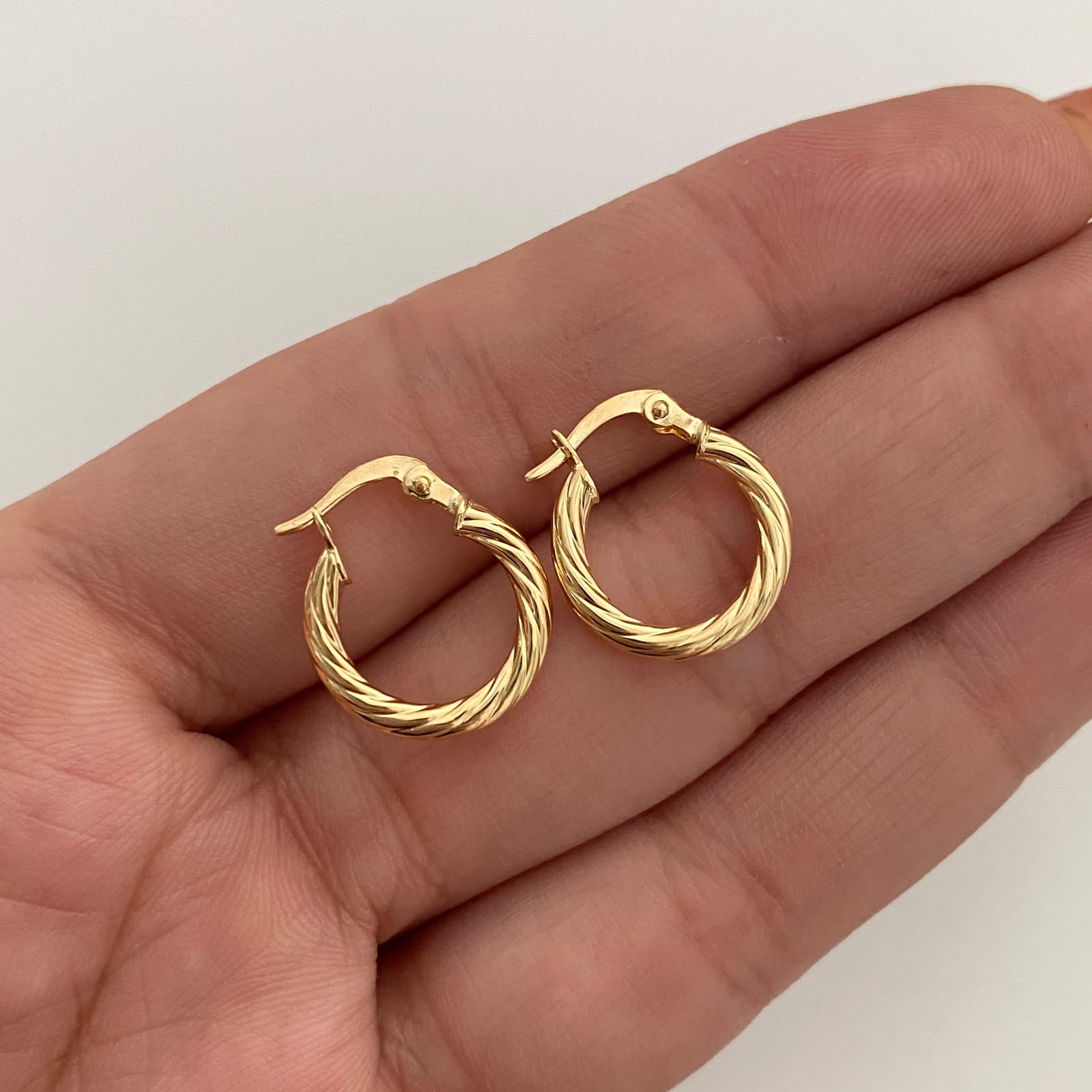 Candonga Entorchadas Oro amarillo 18k 1,3 Gr / 1,6 Cm