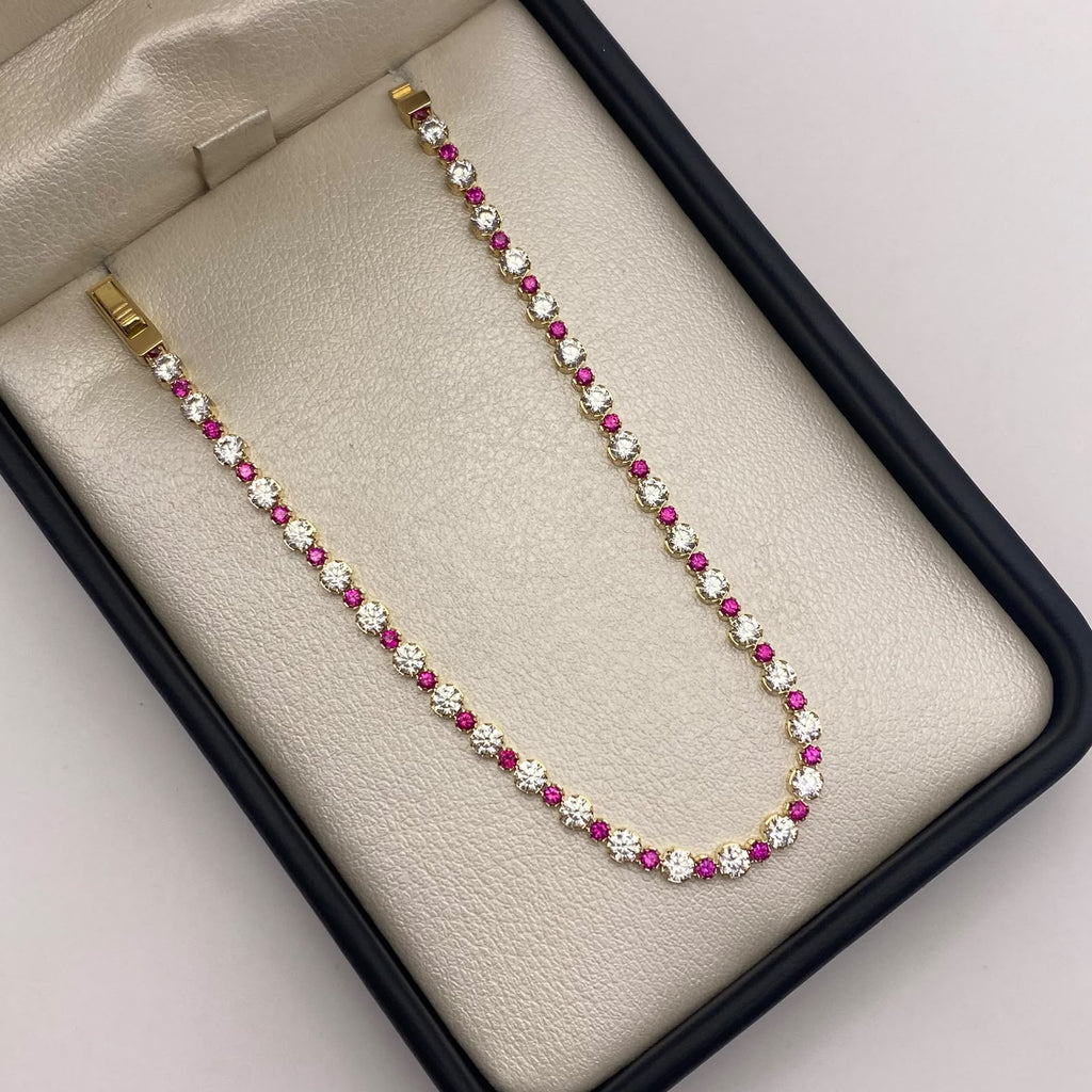 Pulso It circones fucsias y blancos Oro amarillo 18k 4,10 Gr / 3,1 mm / 17,5 Cm
