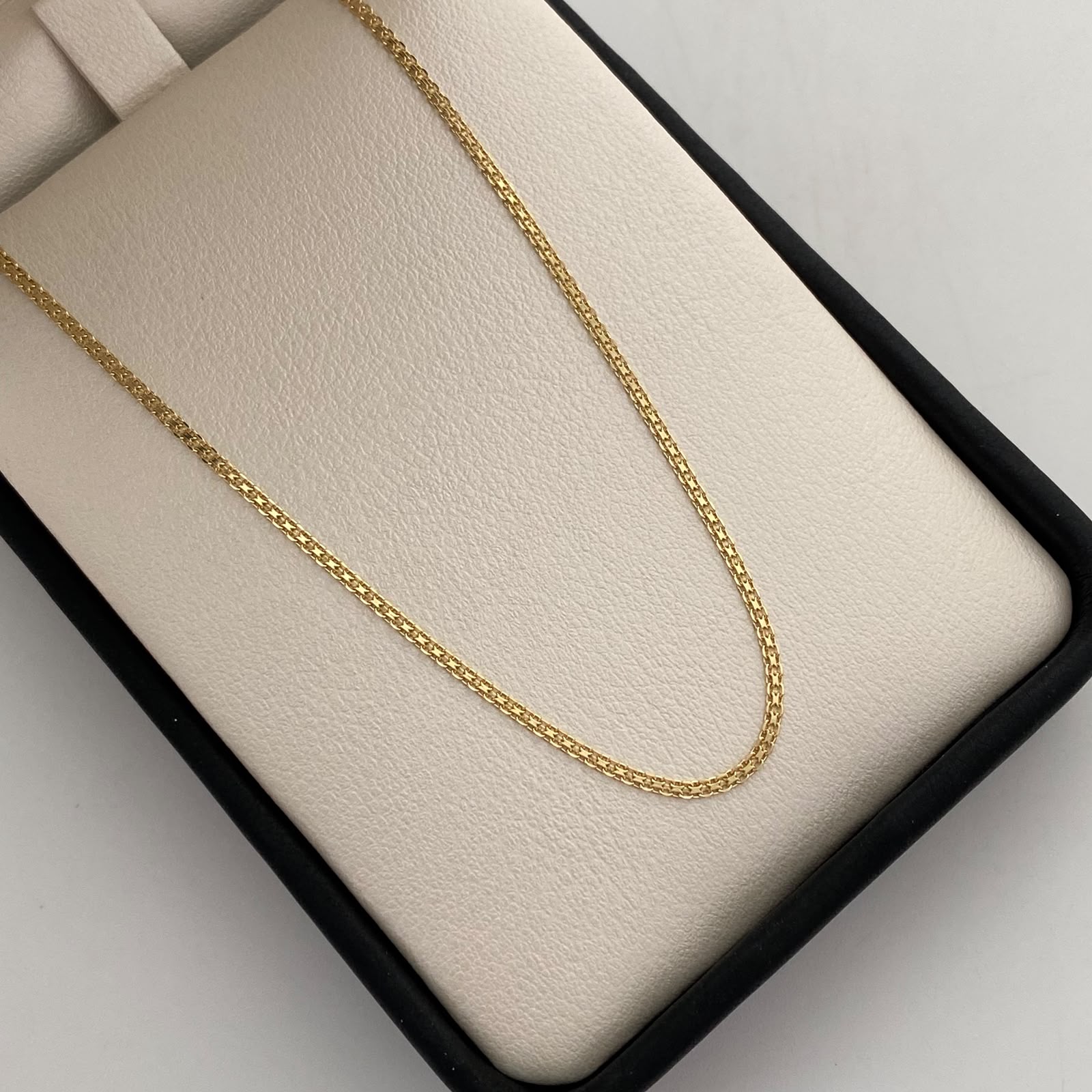 Cadena It Mini China Oro amarillo 18k +1 / 2,5 Gr / 1,5 mm / 45 Cm
