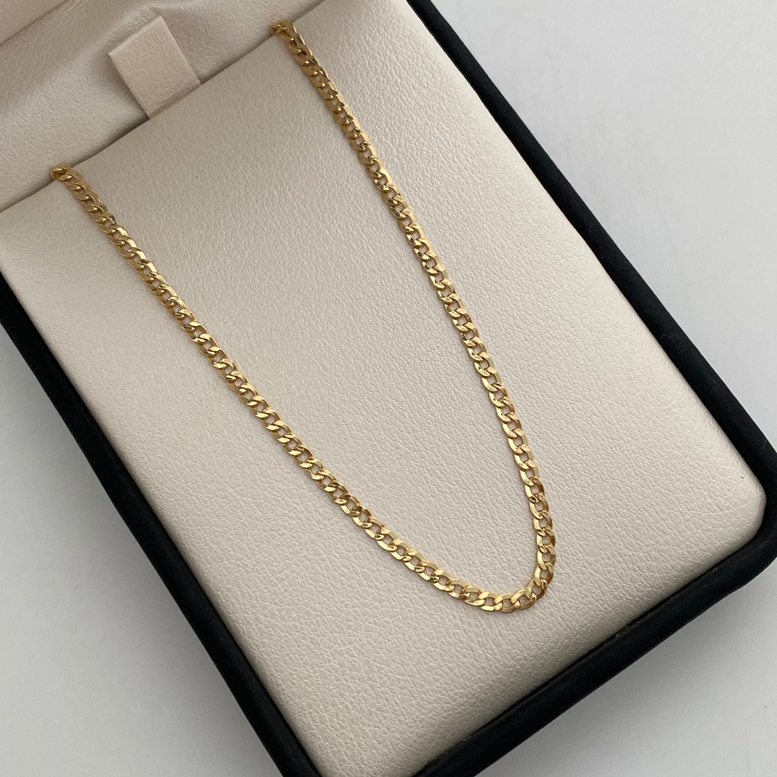 Cadena It Cubana Oro amarillo 18k 4,1 Gr / 2,5 mm / 60 Cm