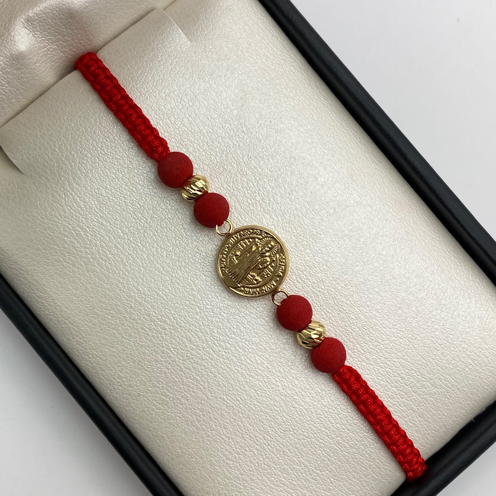 Pulsera tejida Herraje de san benito y bolas diamantadas mm Oro amarillo 18k 0,9 Gr