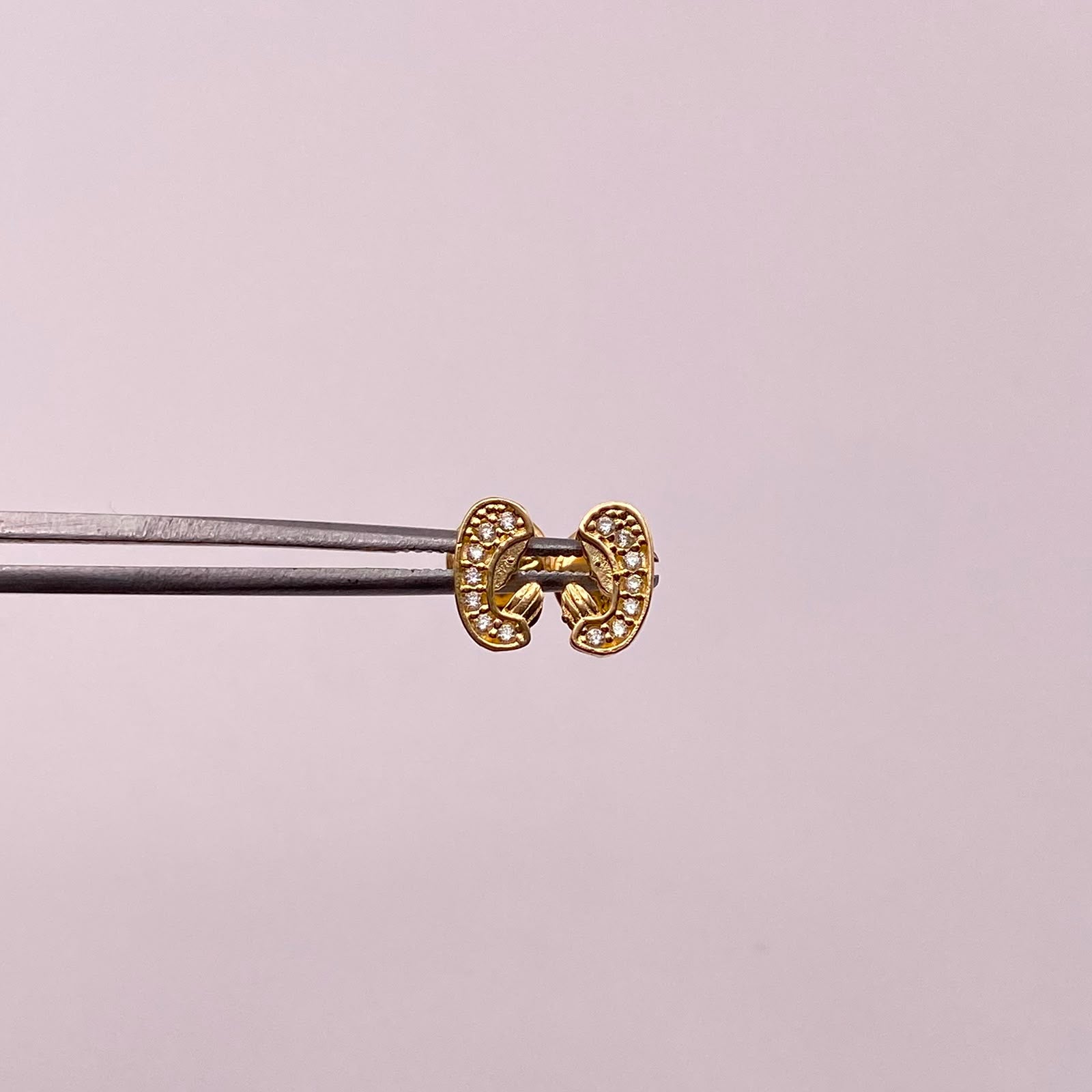 Topos Niña maria casting Oro amarillo 18k 0,9 Gr / 4,5 mm