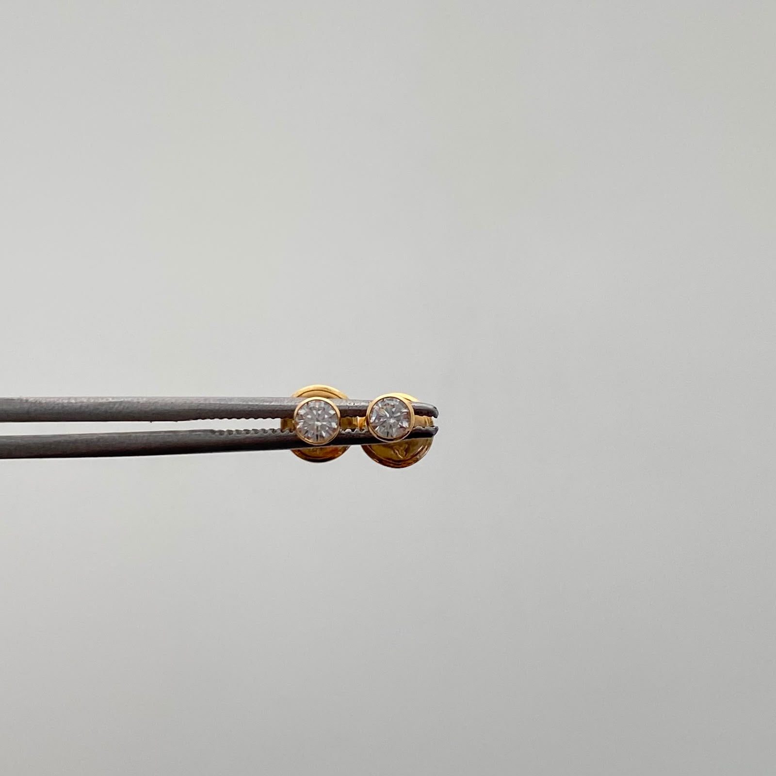 Topos Circon  Blanco Oro amarillo 18k 0,45 Gr / 3 mm