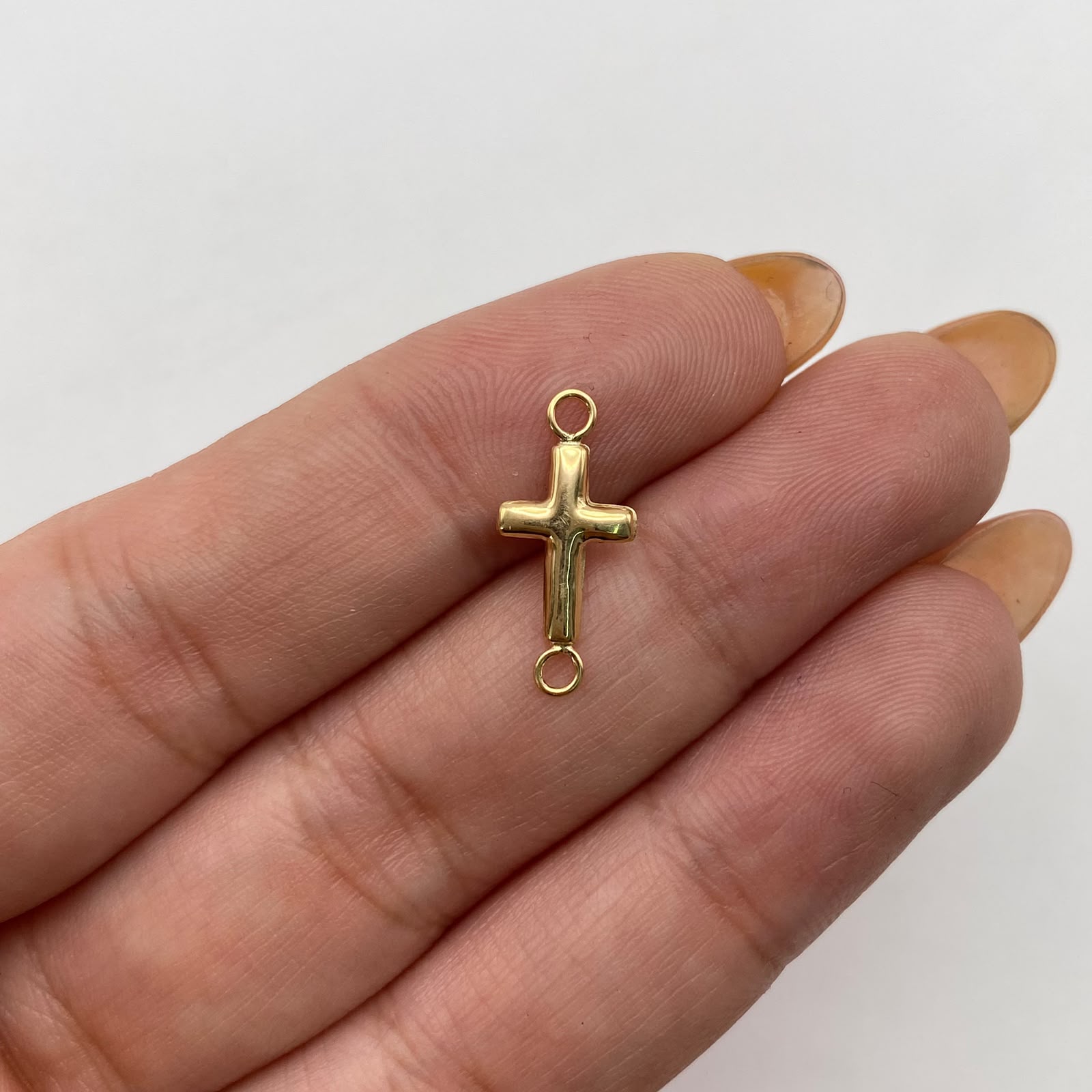 Herraje cruz lisa Oro amarillo 18k 0,35 Gr / 2 Cm