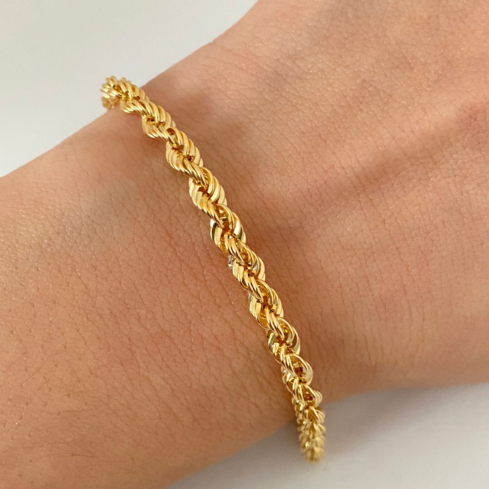 Pulso It lazo Oro amarillo 18k +1 / 4,05 Gr / 4,2 mm / 19 Cm