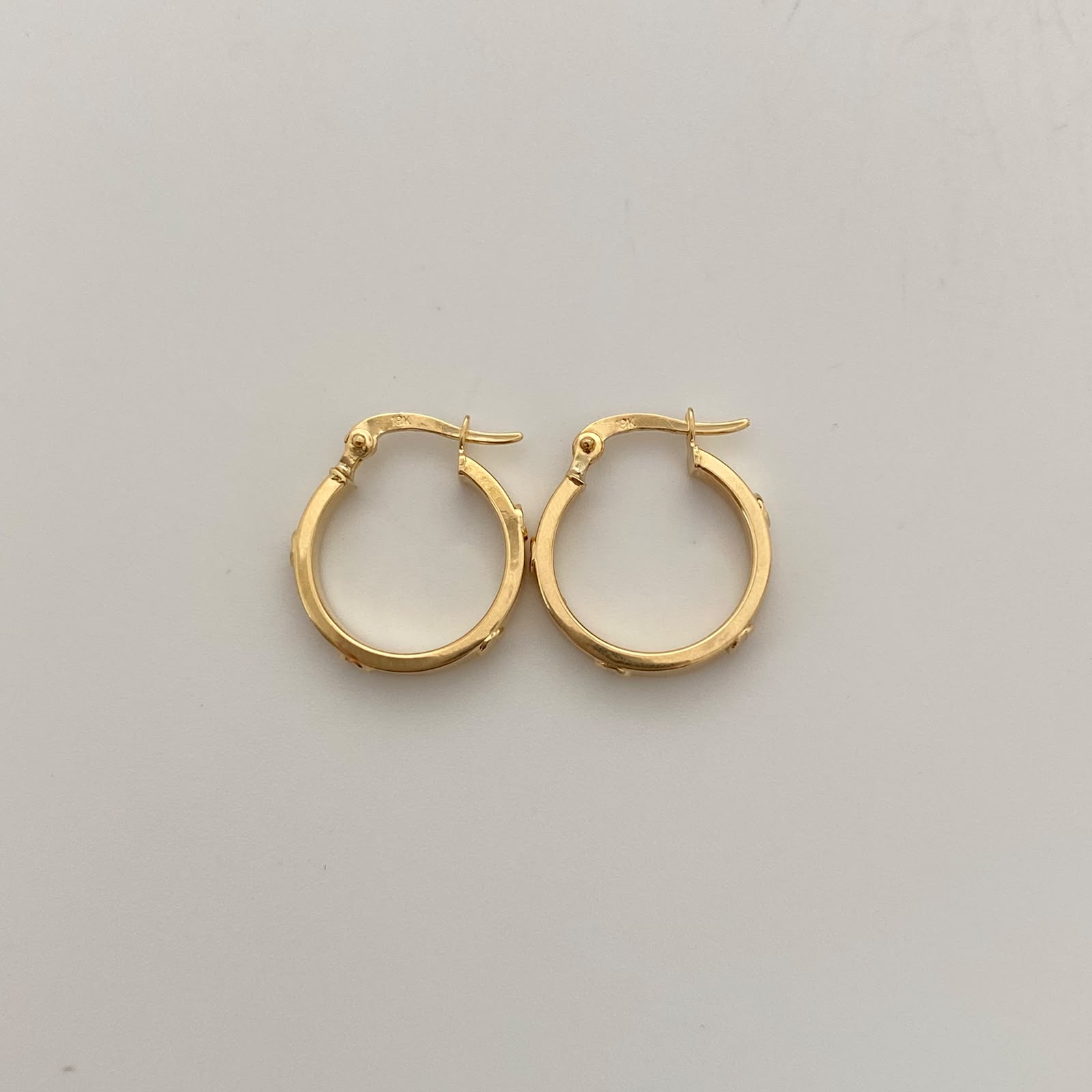 Candonga Liso Sello Oro amarillo 18k 1,8 Gr / 1,8 Cm