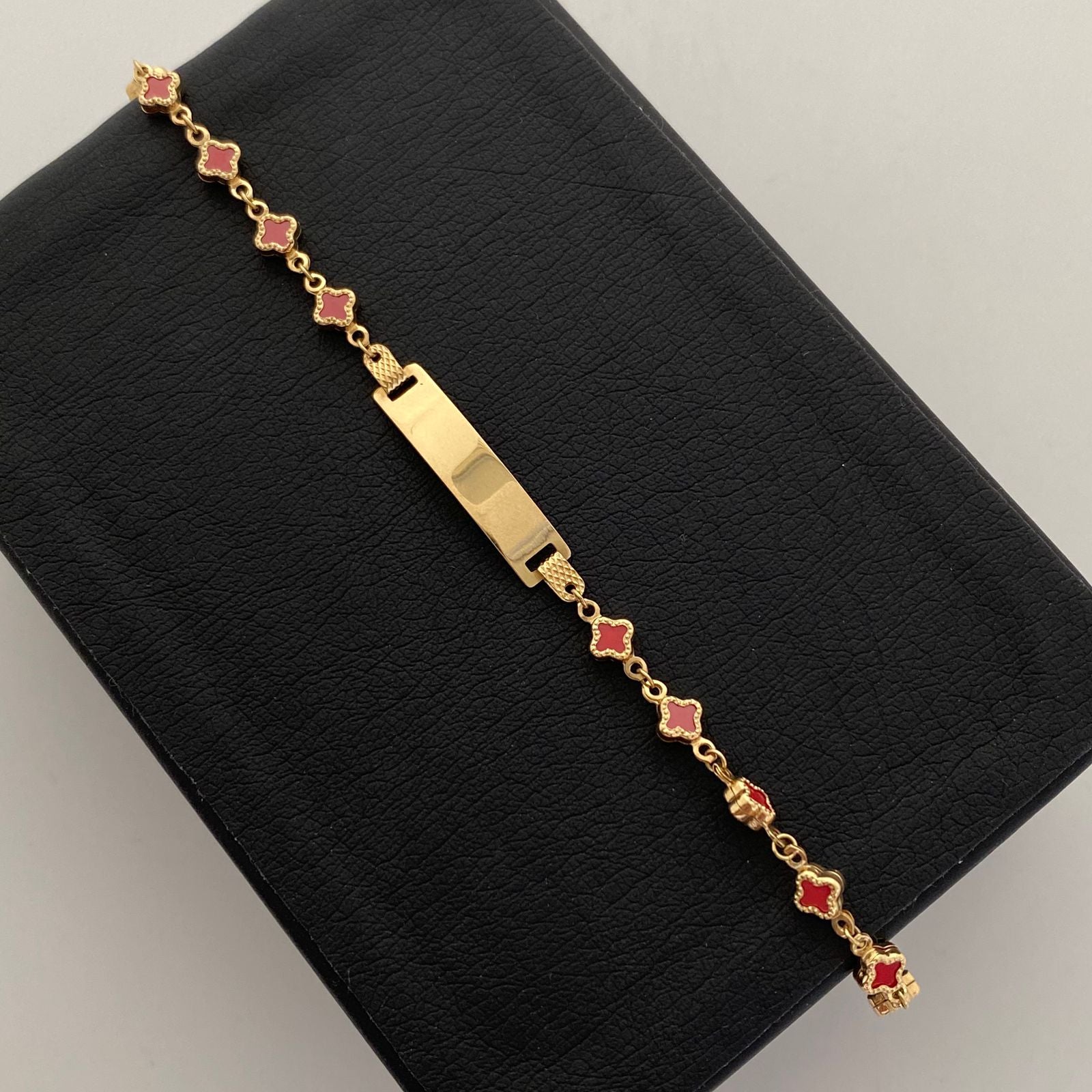 Pulso bebé It placa trebol v/c rojo Oro amarillo 18k +5 / 2,95 Gr / 15 Cm