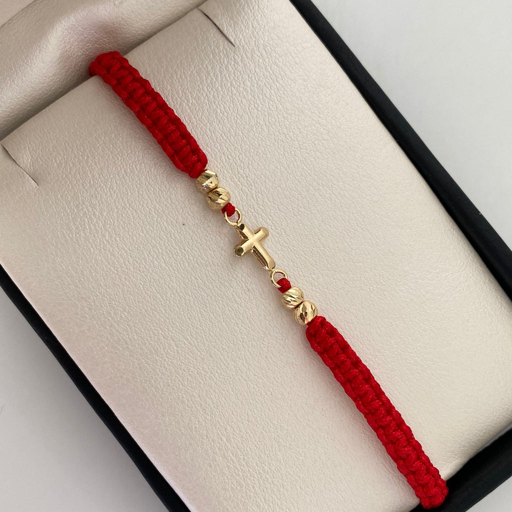 Pulsera tejida Herraje cruz bola diamantada 4mm Hilo rojo Oro amarillo 18k 0,6 Gr
