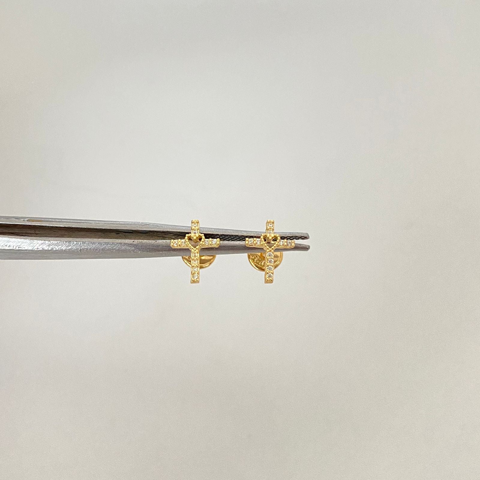 Topos cruz casting corazón central Oro amarillo 18k 0,7 Gr / 7,0 mm