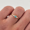 Anillo Solitario Turquesa Oro amarillo 18k / Talla 6 / 1,45 Gr / 1,3 mm