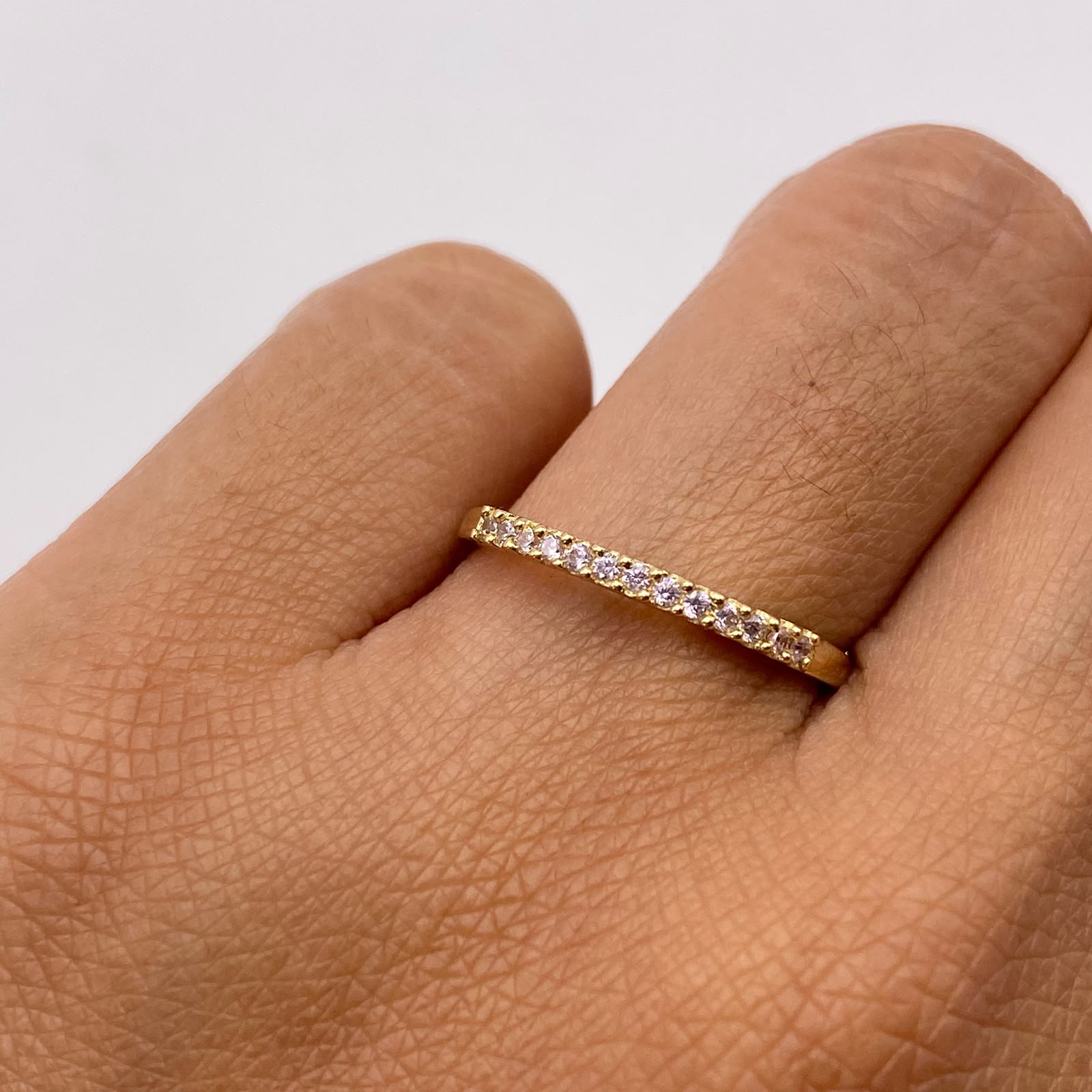 Anillo Churumbela rosa pastel Oro amarillo 18k / Talla 6 / 1,39 Gr / 1,2 mm