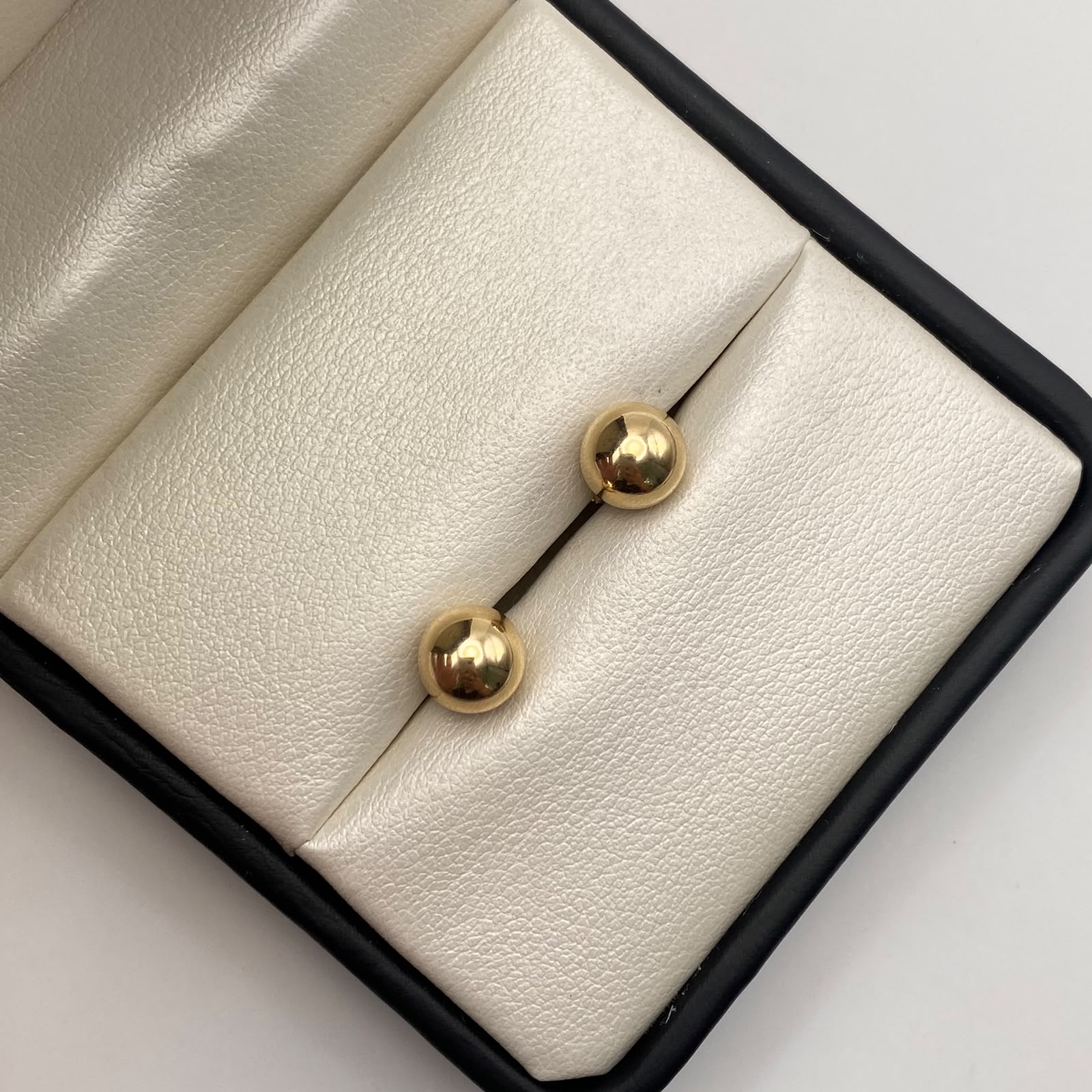 Topos bola lisa 7mm Oro amarillo 18k 0,8 Gr