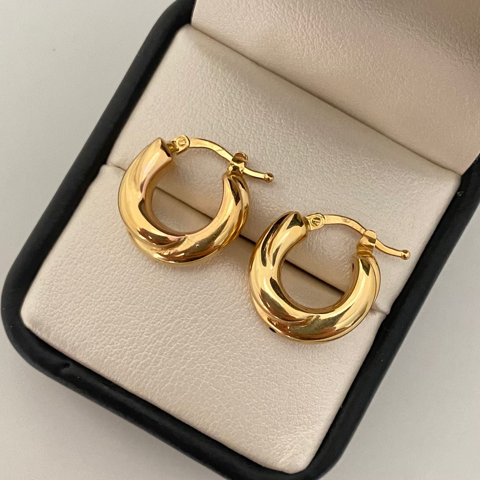 Candonga It entorchada inflada (Joya) Oro amarillo 18k 2,45 Gr / 2,0 Cm