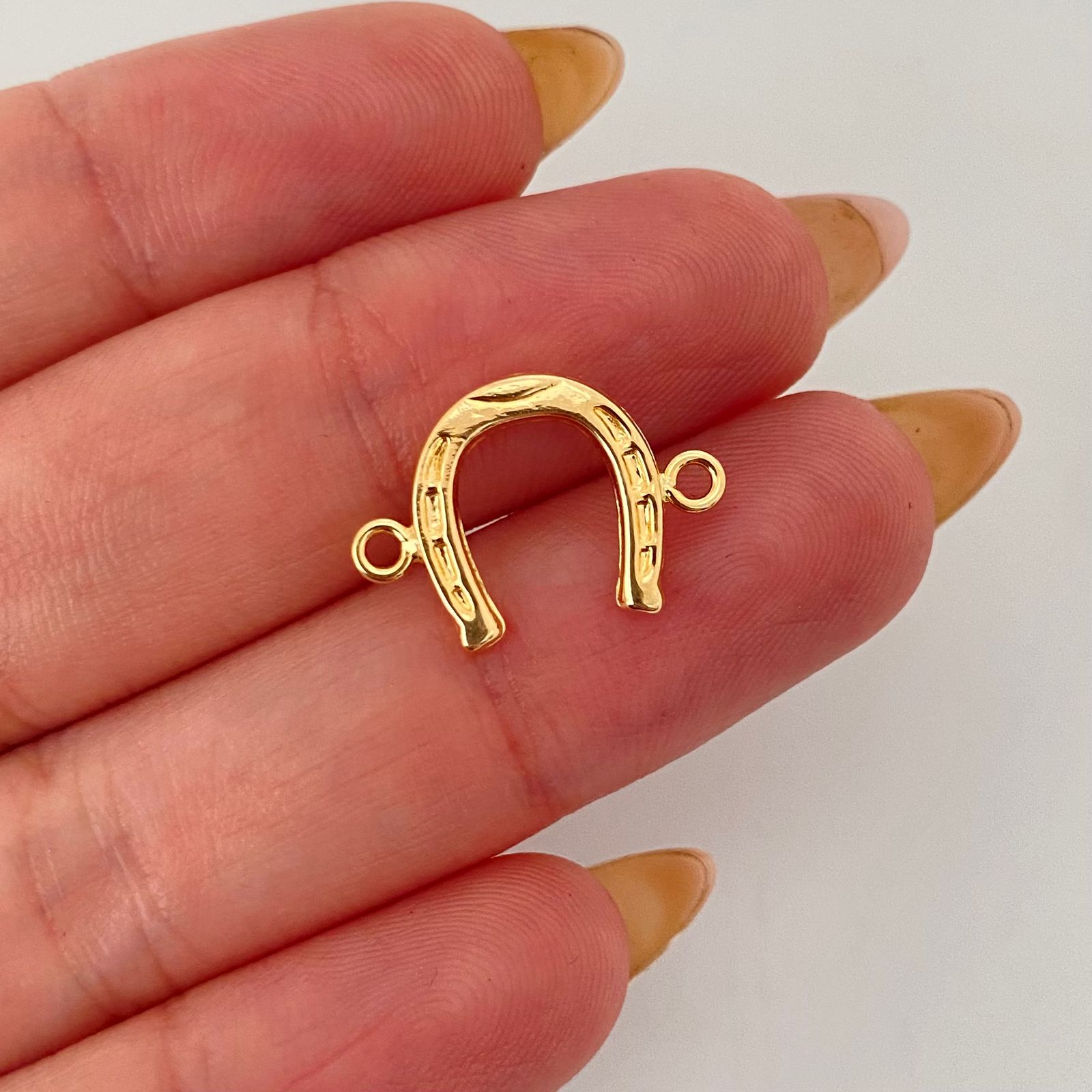 Herraje herradura Oro amarillo 18k 0,65 Gr / 1,9 Cm