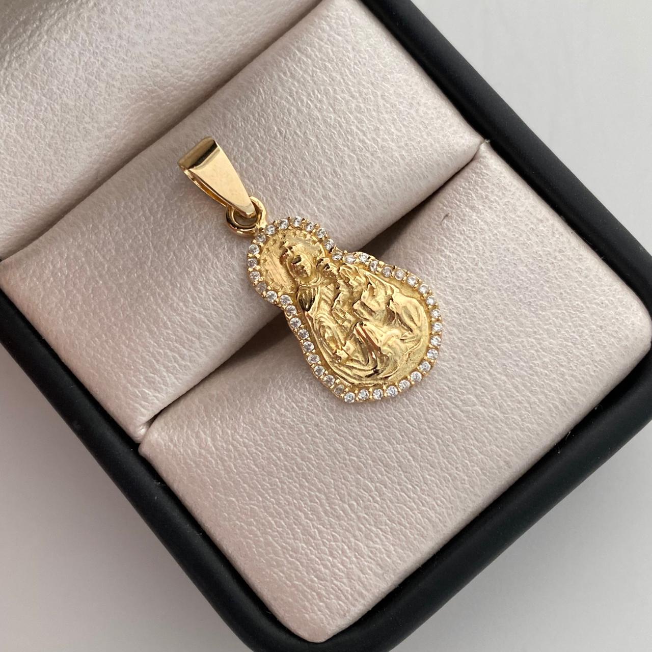 Dije Maria Auxiliadora silueta casting  Oro amarillo 18k 4,65 Gr / 11,9 Cm