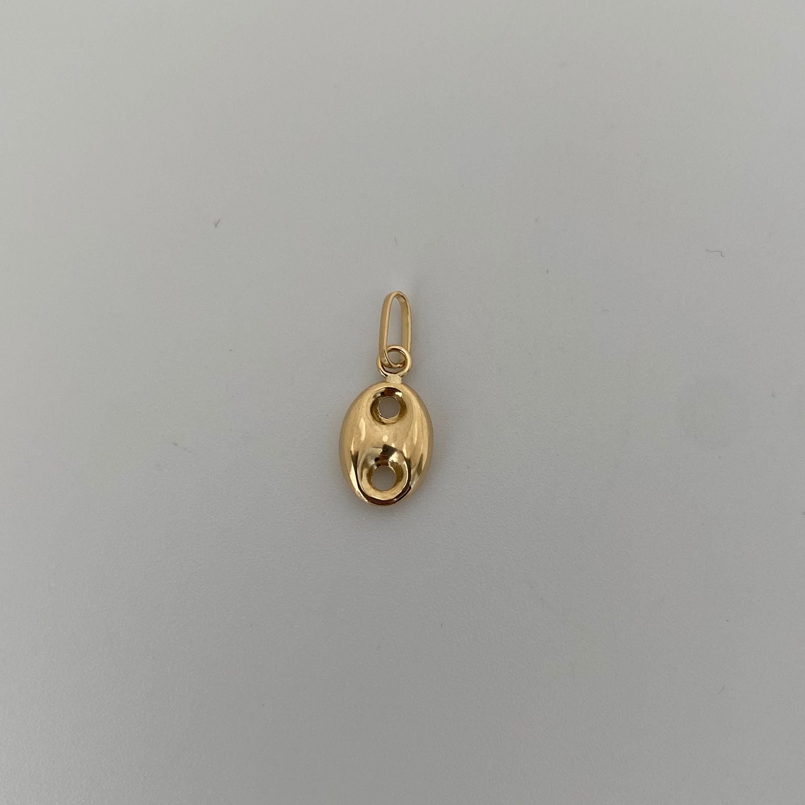 Dije gc Oro amarillo 18k 0,45 Gr / 1,6 Cm
