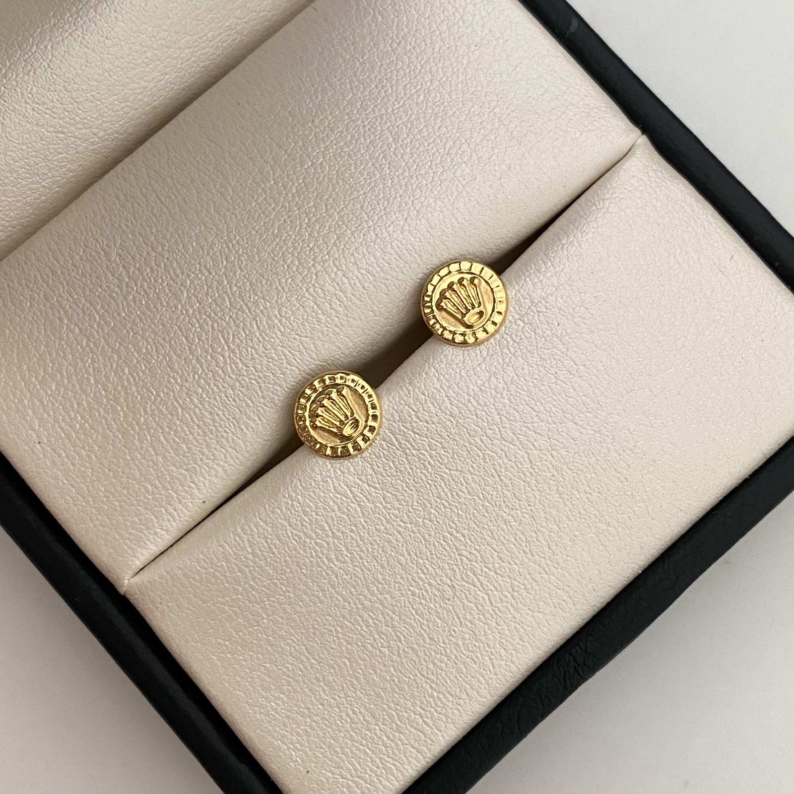 Topos Rx Borde diamantado Oro amarillo 18k 0,75 Gr / 7,8 mm