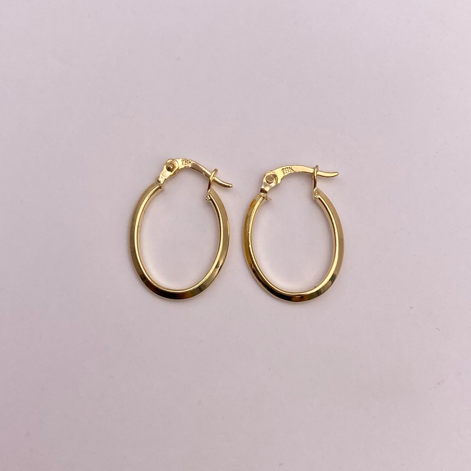 Candonga ovalada Oro amarillo 18k 0,85 Gr / 1,8 Cm