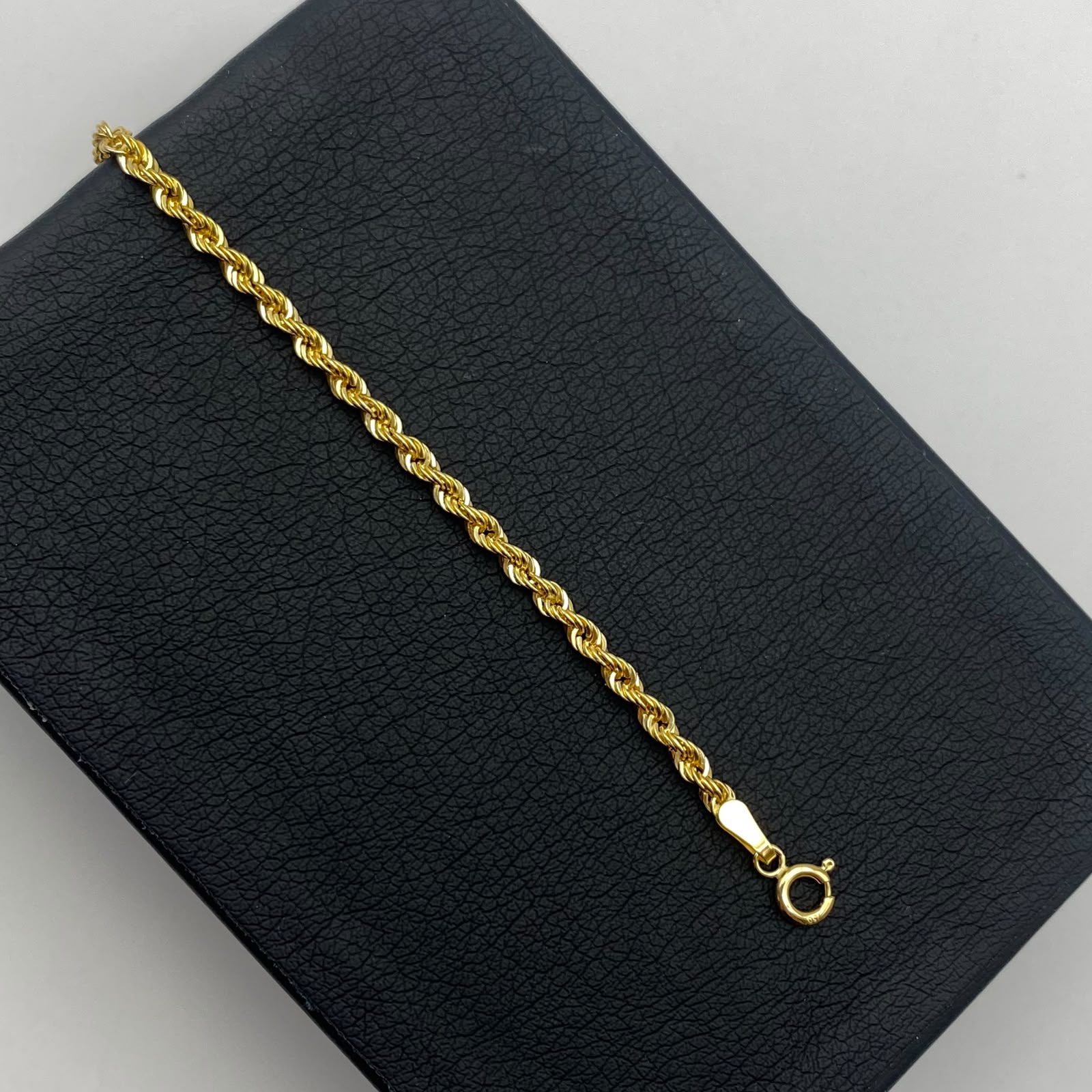 Pulso It Lazo Oro amarillo 18k +1 / 1,75 Gr / 2,7 mm / 18,8 Cm