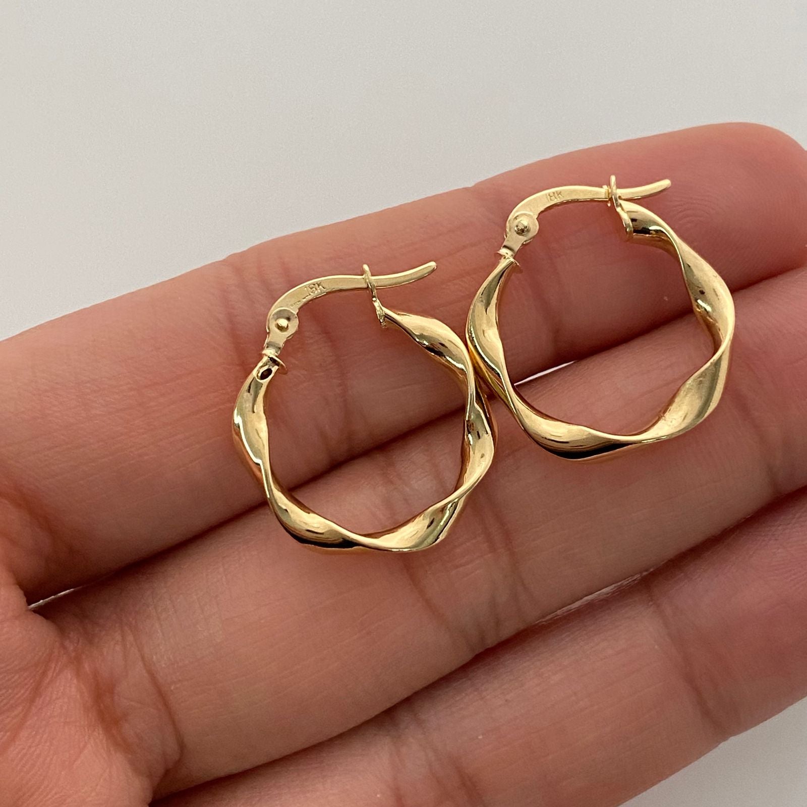 Candonga melcocha Oro amarillo 18k 1,5 Gr / 2 Cm