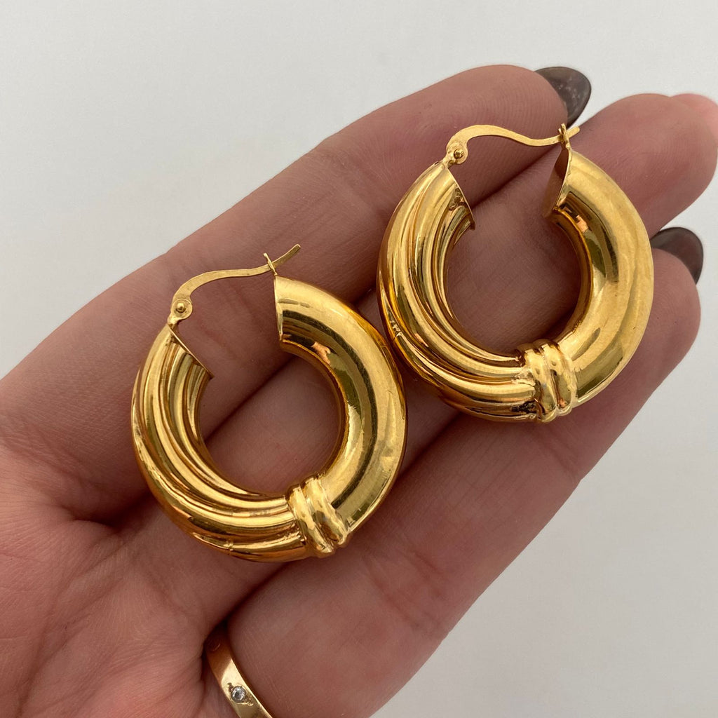 Candonga Medio Entorchada Oro amarillo 18k 6,5 Gr / 2,5 Cm
