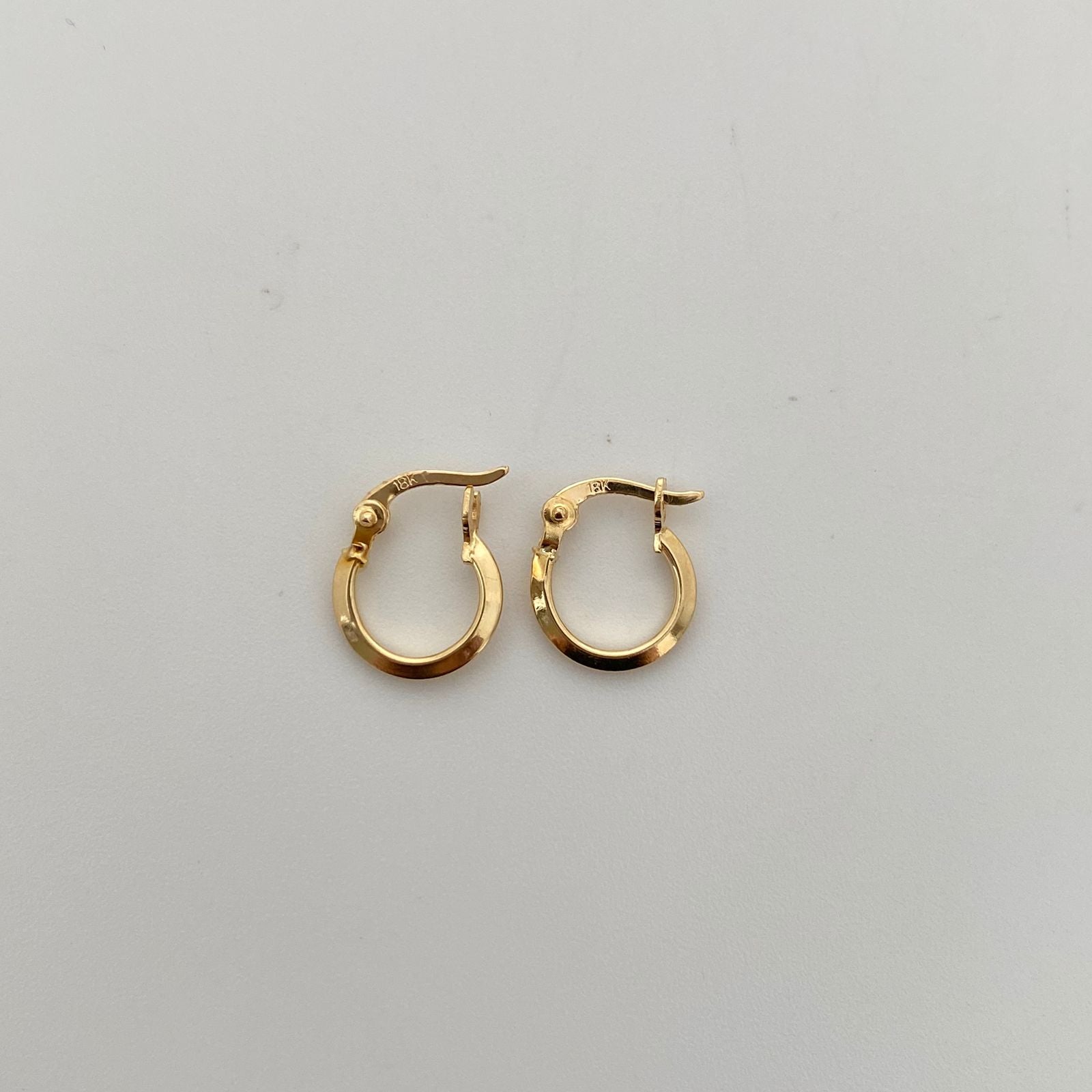 Candonga Mini Media Caña Lisa Oro amarillo 18k 0,65 Gr / 1,2 Cm