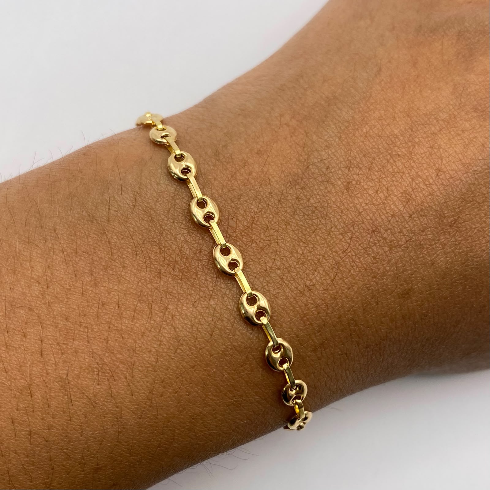 Pulso Gc liso Oro amarillo 18k 2,90 Gr / 4,2 mm / 20 Cm Broche 0,40