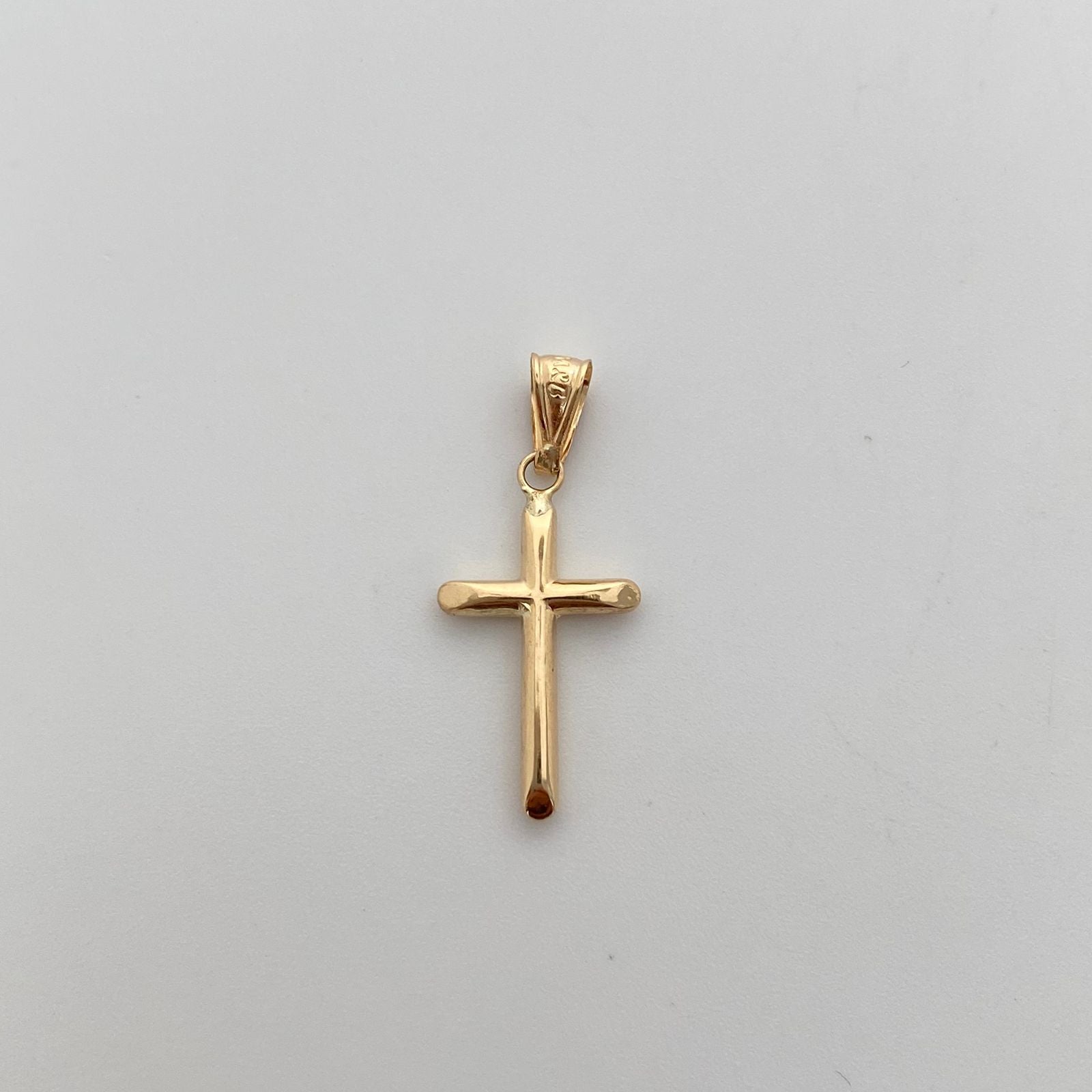 Dije Cruz Tubular Oro amarillo 18k 0,6 Gr / 13,0 mm / 2,8 Cm