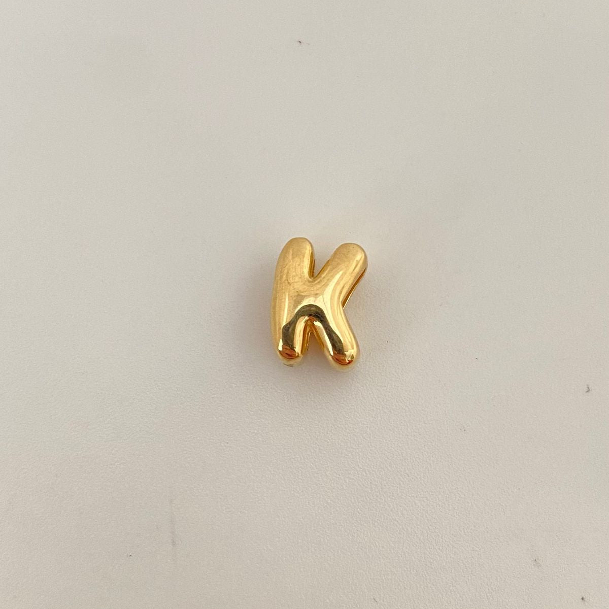 Dije It letra K (Joya) Oro amarillo 18k 0,80 Gr / 1,0 Cm
