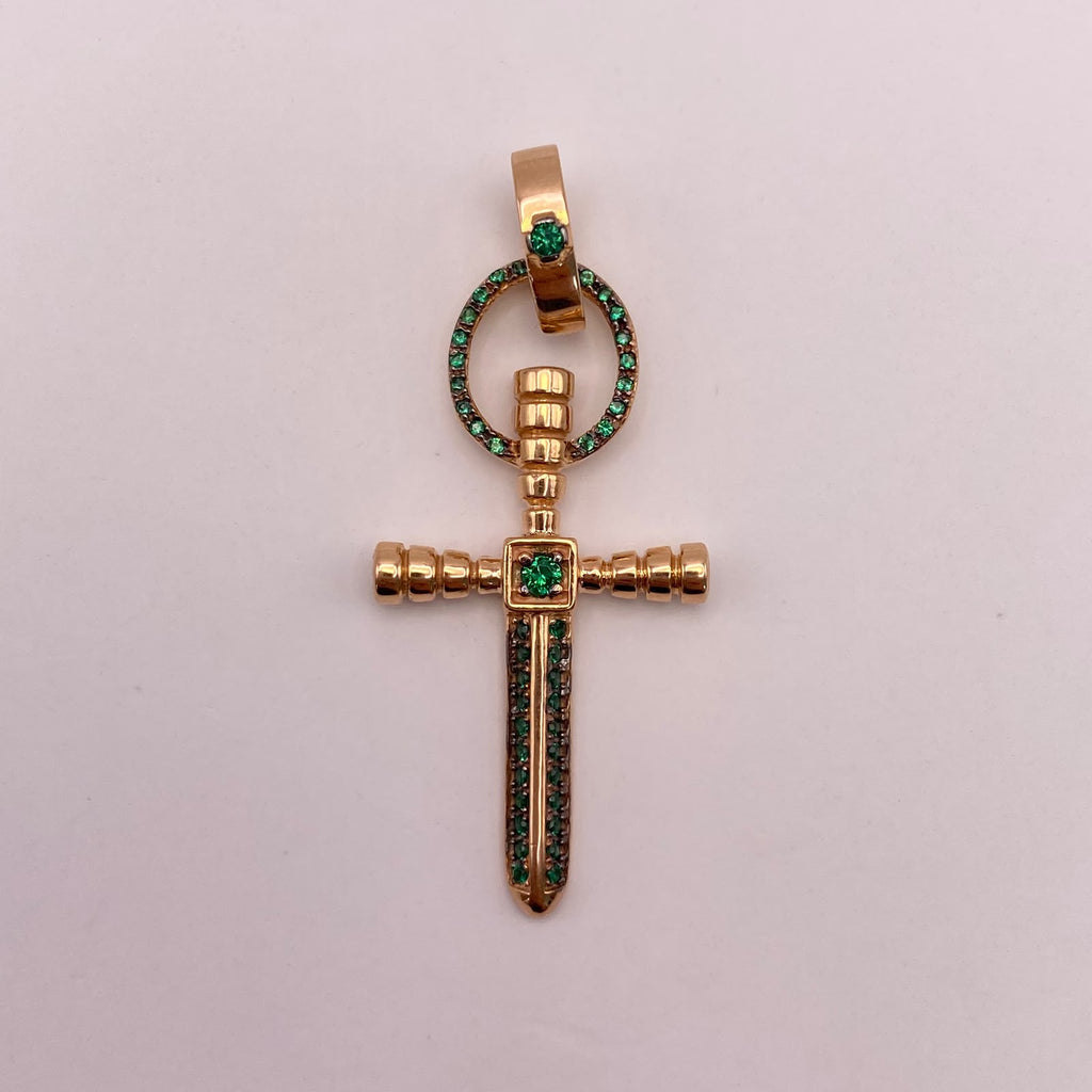 Dije cruz aro circones verdes Oro rosa 18k 6,95 Gr / 22 mm / 5 Cm