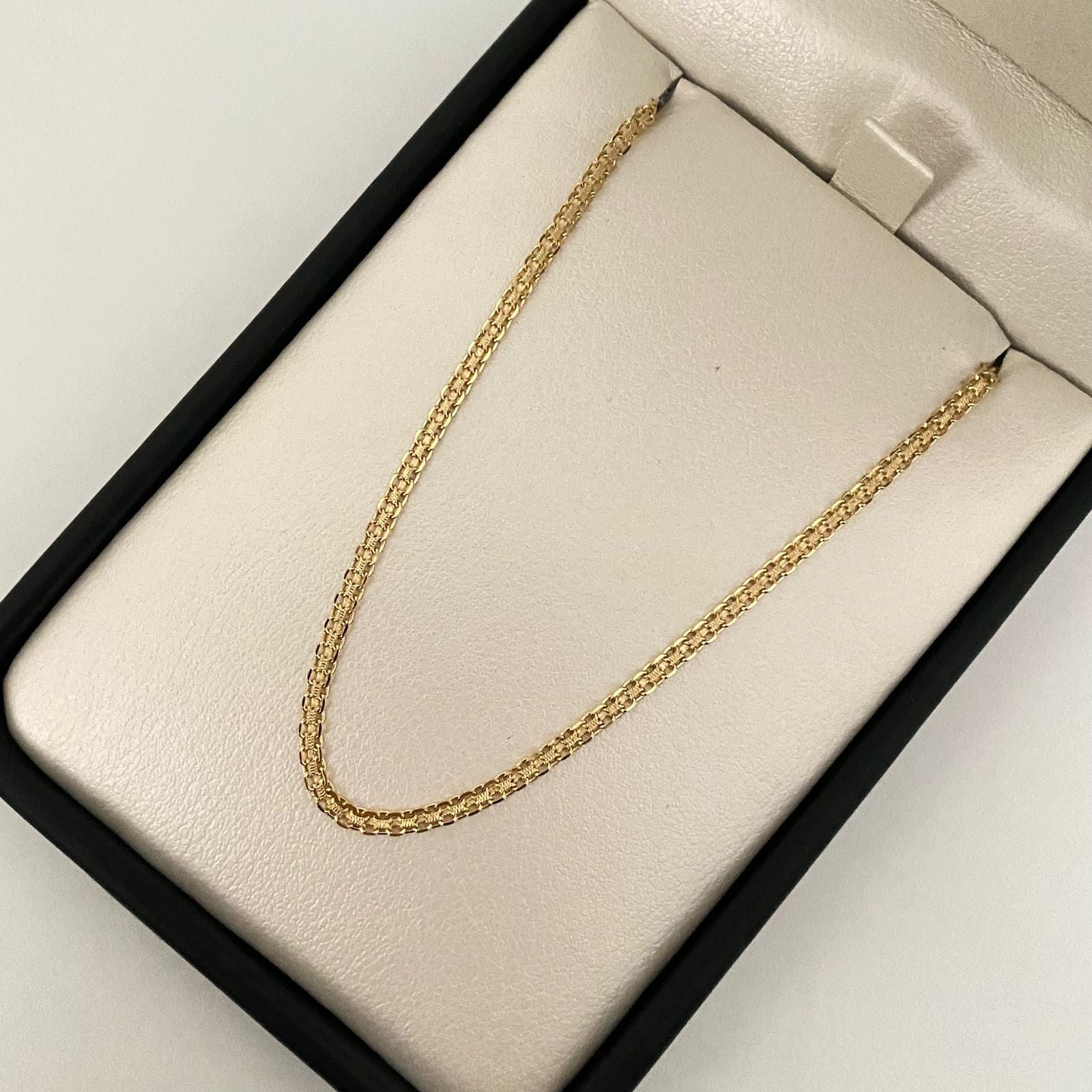 Pulso It mini chino Oro amarillo 18k +1 / 2,0 Gr / 2,2 mm / 19 Cm