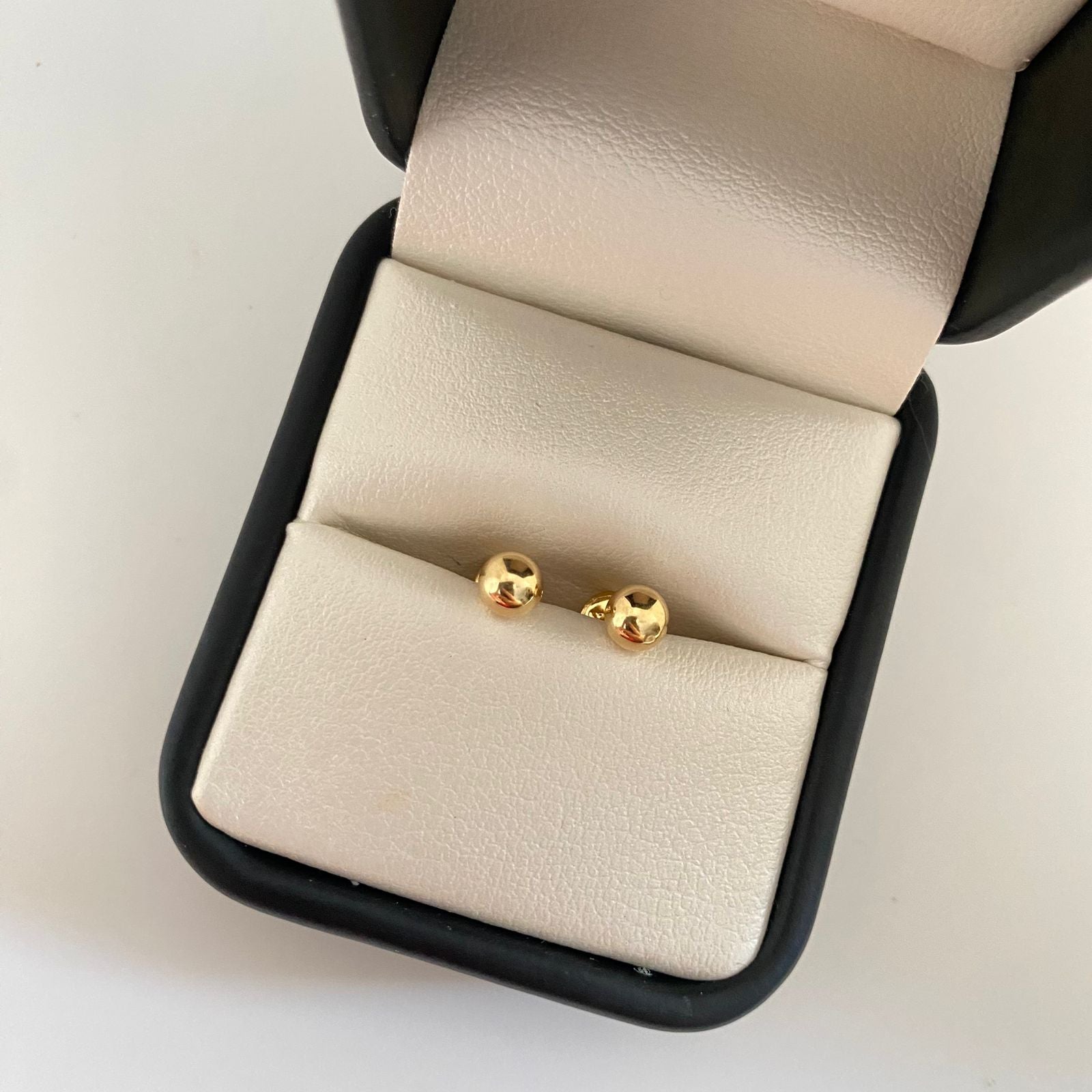 Topos bola lisa Oro amarillo 18k 0,45 Gr / 4,0 mm