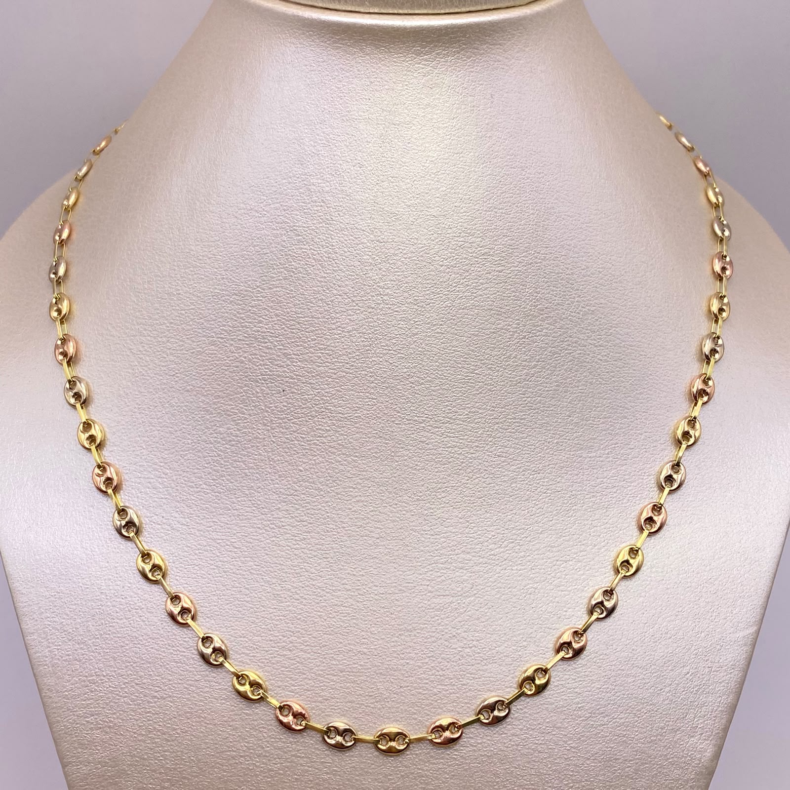 Cadena gc Tres oros 18k 9,20 Gr / 4,6 mm / 60 Cm Broche 0,40