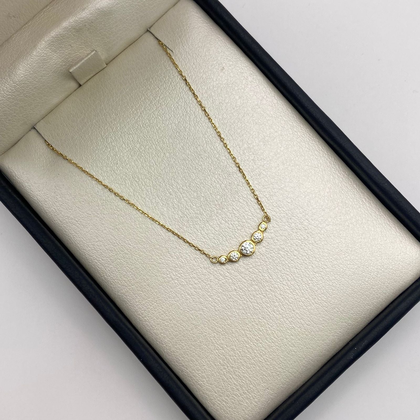Cadena It Aro seguido dije fila circones Oro amarillo 18k 1,9 Gr / 0,7 mm / 45 Cm
