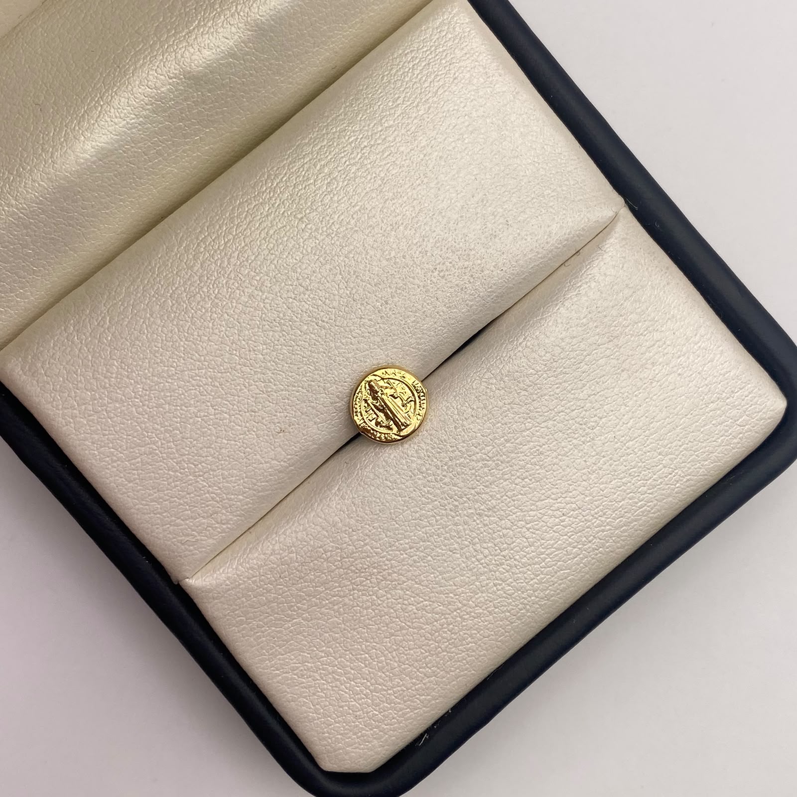 Herraje tambor san benito Oro amarillo 18k 0,33 Gr / 0,7 Cm