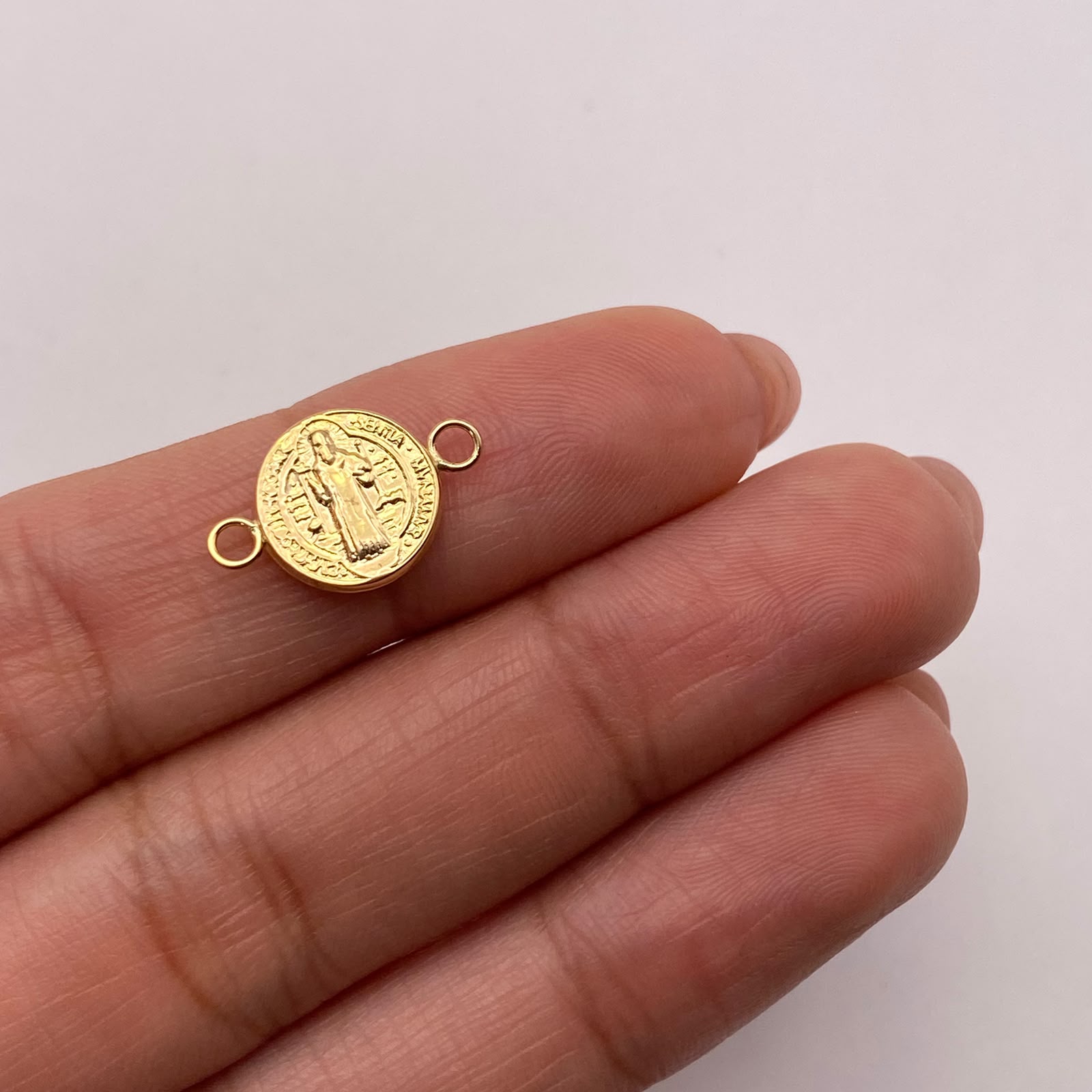 Herraje san benito Oro amarillo 18k 0,45 Gr / 1,5 Cm