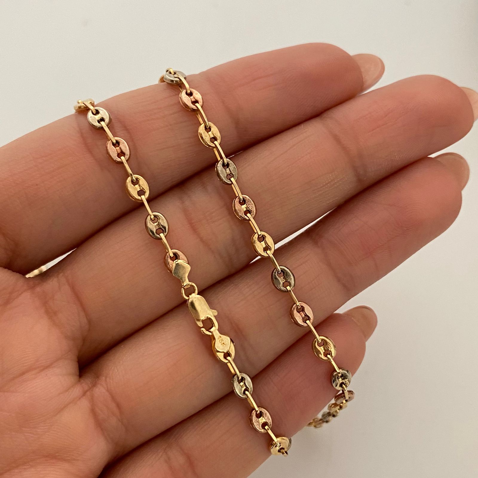 Cadena Gc Liso Tres oros 18k 4,80 Gr / 3,5 mm / 45 Cm Broche 0,30