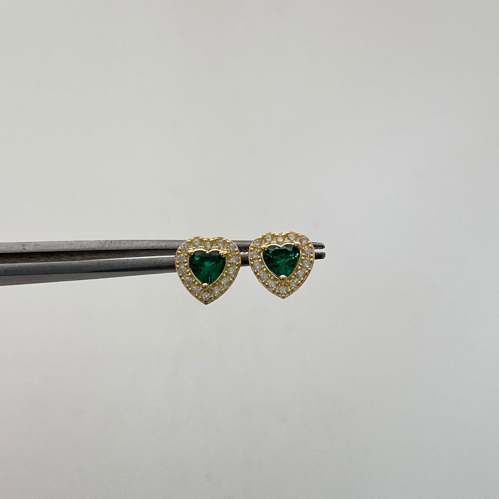 Topos Corazon Casting Verde Oro amarillo 18k 1,25 Gr / 7,8 mm