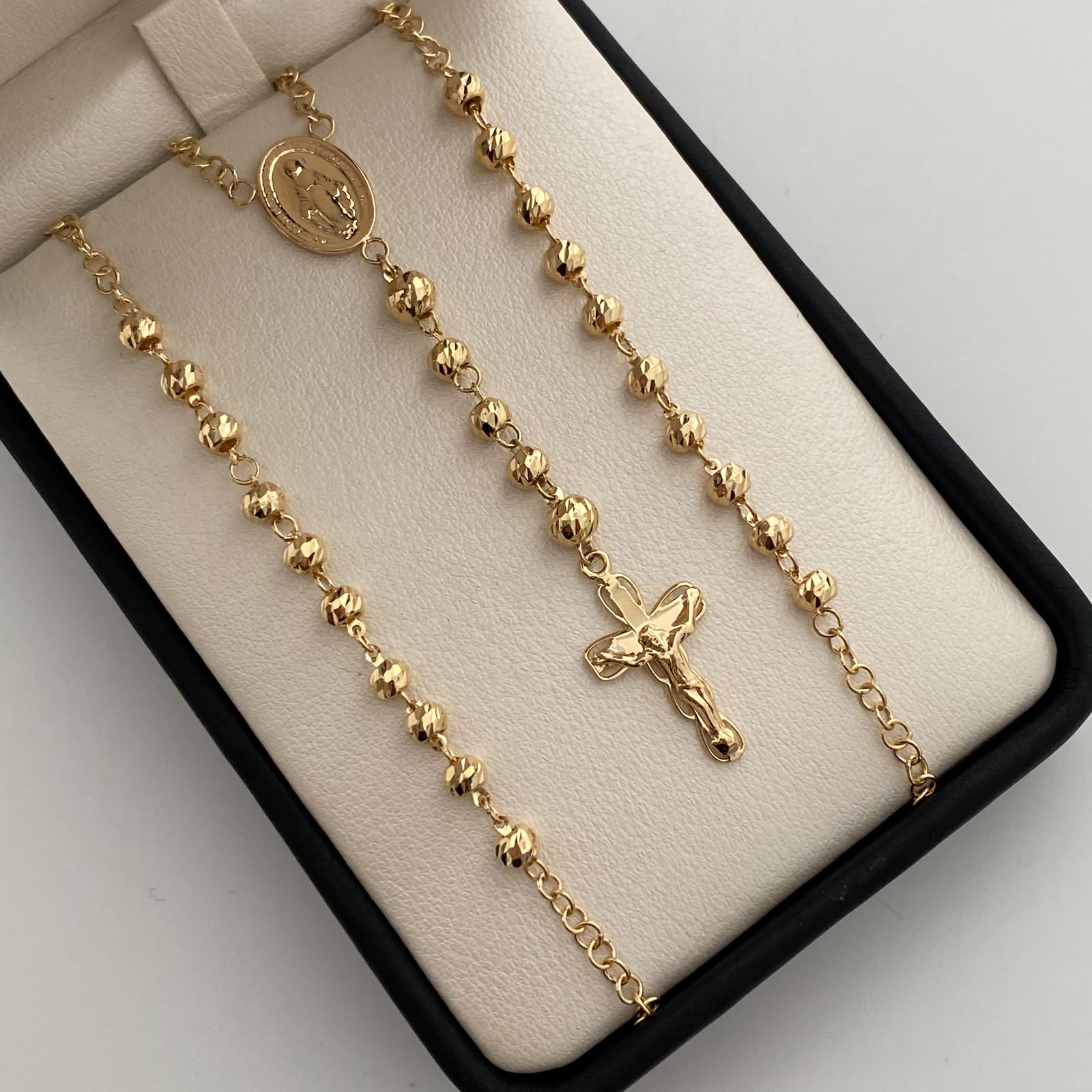 Rosario Virgen Milagrosa Oro amarillo 18k 10,80 Gr / 4 mm / 60 Cm Broche 0,40