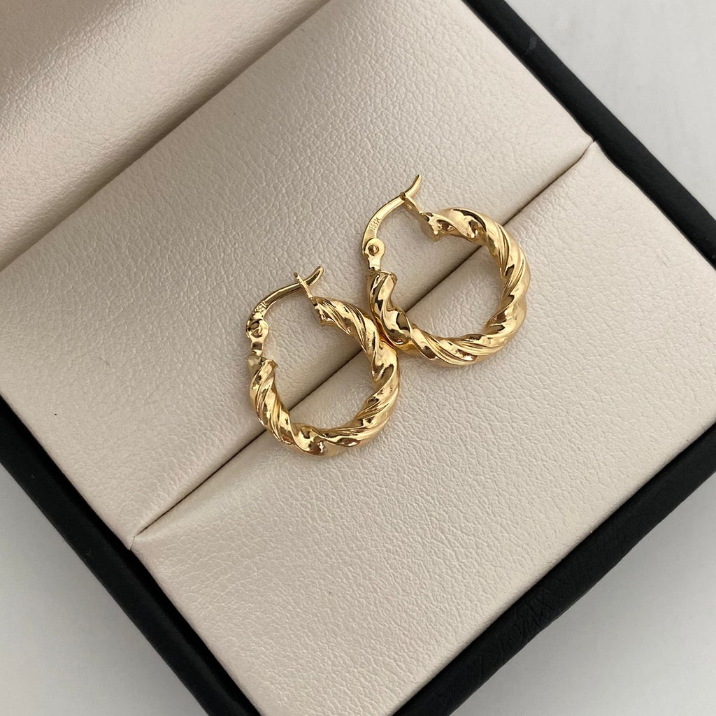 Candonga Entorchada Oro amarillo 18k 1,55 Gr / 1,8 Cm