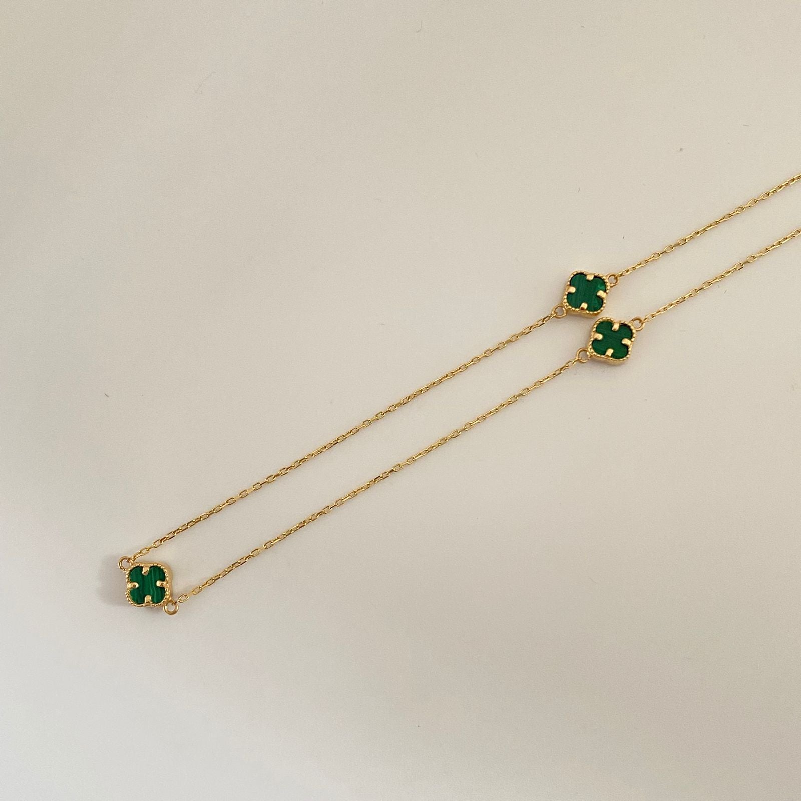 Cadena It trebol fondo verde Oro amarillo 18k +4 / 3,35 Gr / 7,35 mm / 45 Cm